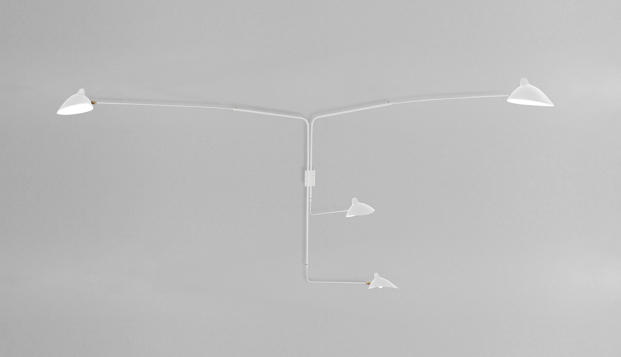 Mid-Century Modern Lampe murale blanche à quatre bras droits rotatifs, Serge Mouille, de style moderne du milieu du siècle dernier en vente