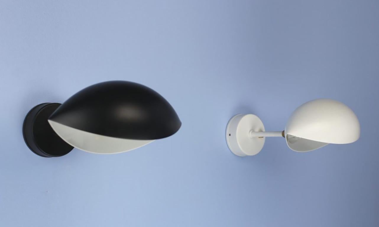 Serge Mouille 'Oeil' Wall Lamp in Black In New Condition For Sale In Glendale, CA