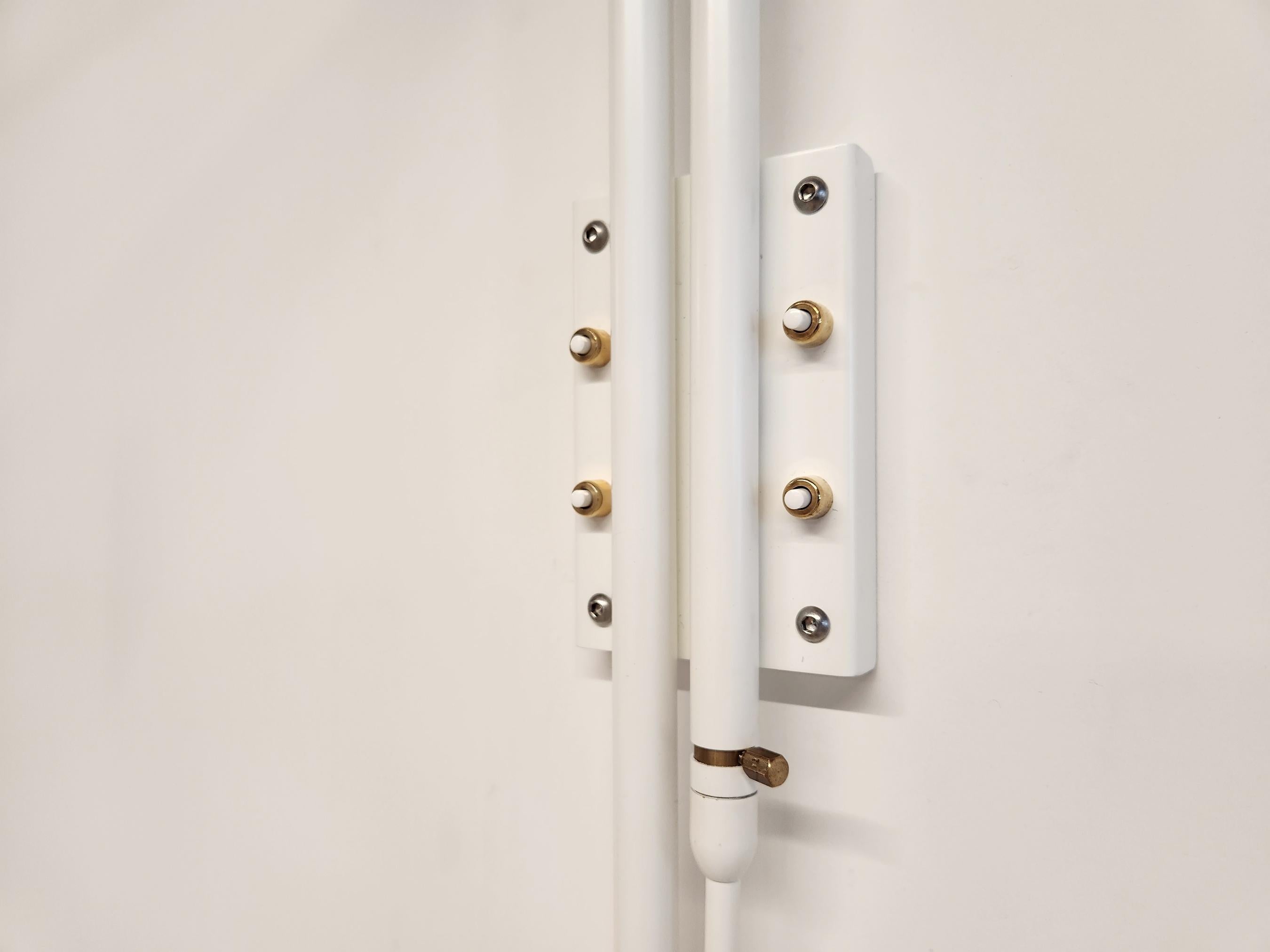 Serge Mouille - Rotating Sconce with Four Arms in White For Sale 4