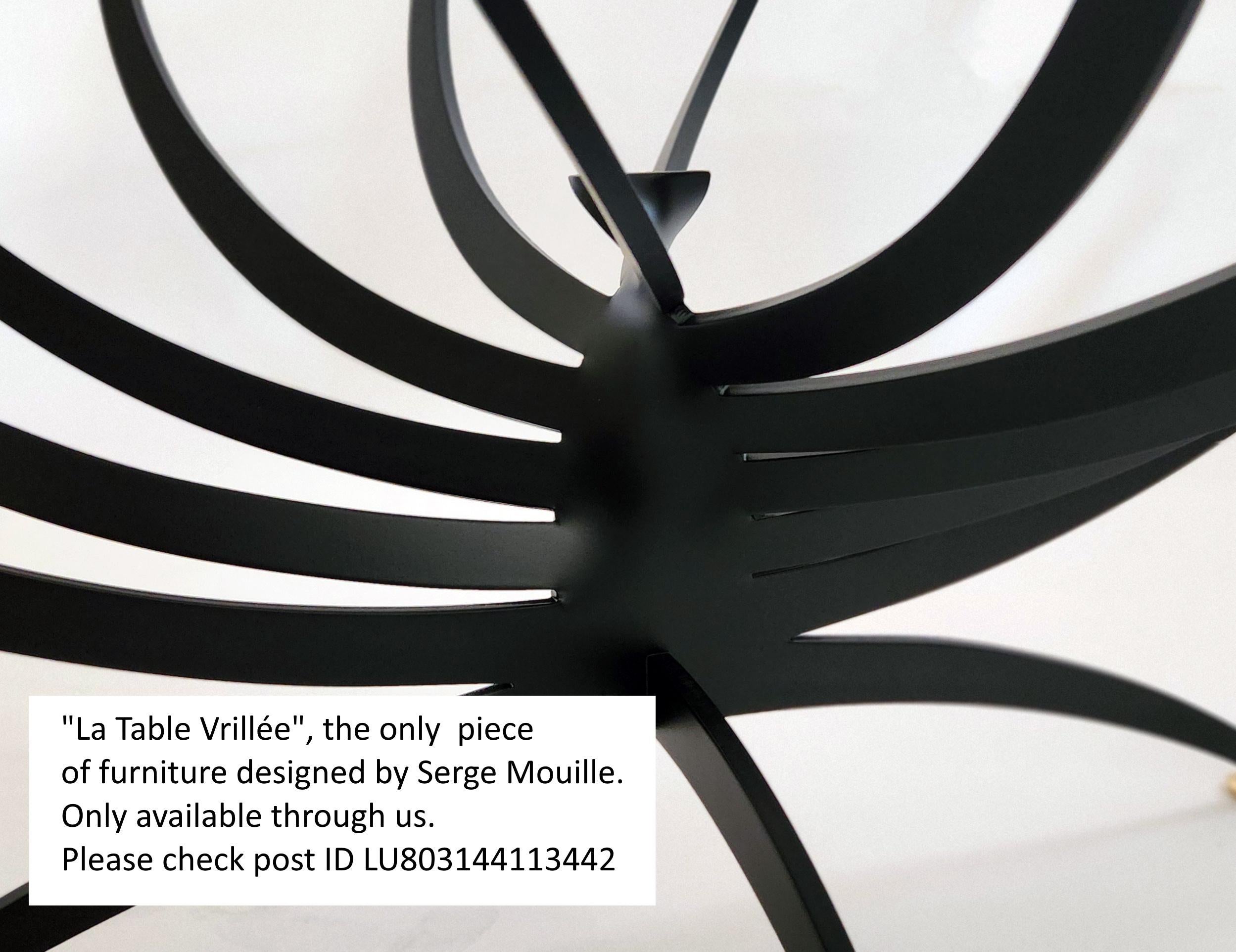 Painted Serge Mouille - Spider Ceiling Lamp with 3 Arms For Sale