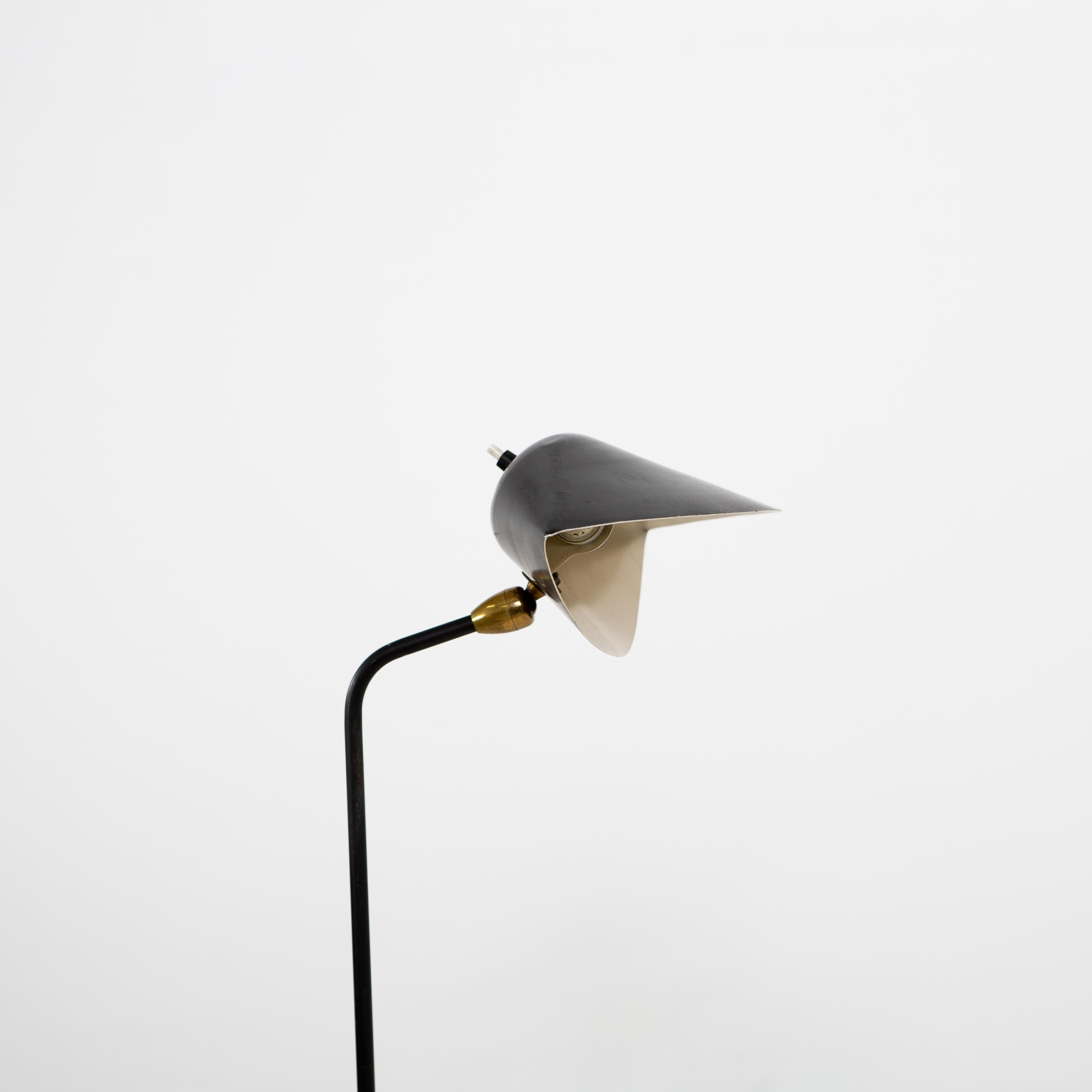 Serge Mouille Agrafée table lamp with clamp fastening and two ball joints. Designed in 1958. Prov.: The lamp comes from a large collection bought in Paris in the 1980s. Cf. lit.: Pierre Émile Pralus: Serge Mouille - un classique français, Saint Cyr