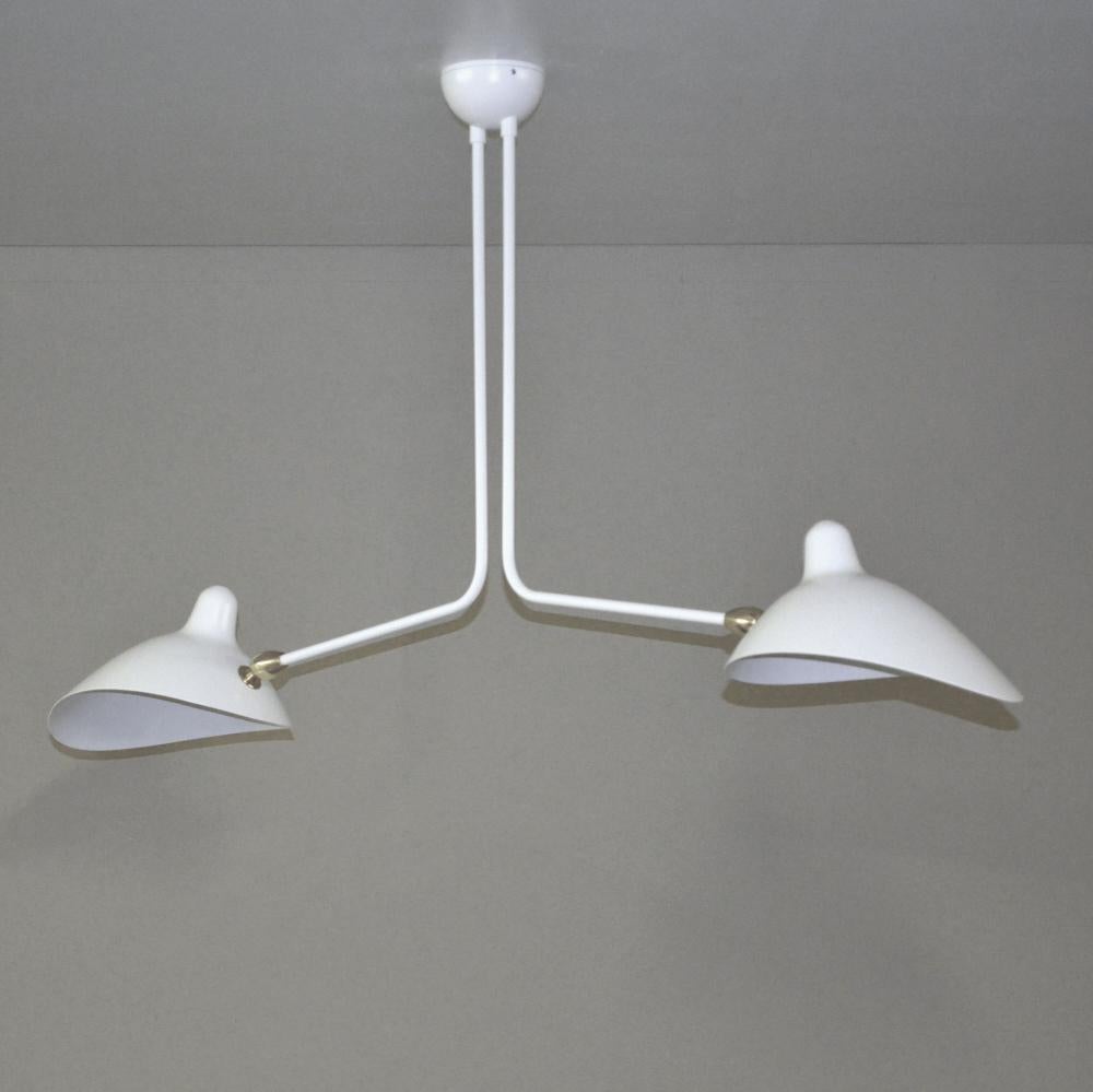 Mid-Century moderno Serge Mouille - Lampada da soffitto a due bracci in bianco - IN STOCK! in vendita