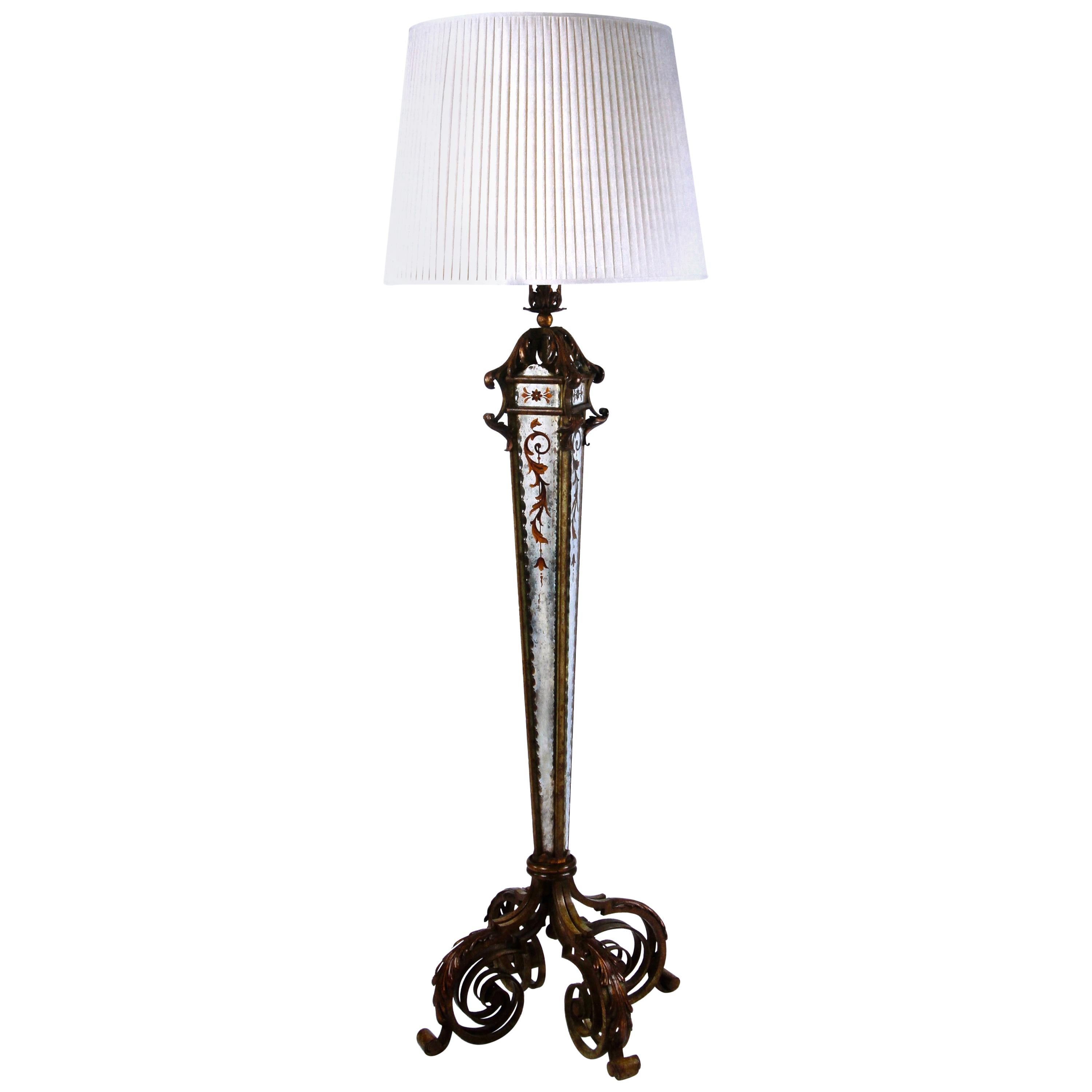 Serge Roche Attributed Parcel-Gilt Wrought Iron and Verre Églomisé Floor Lamp For Sale