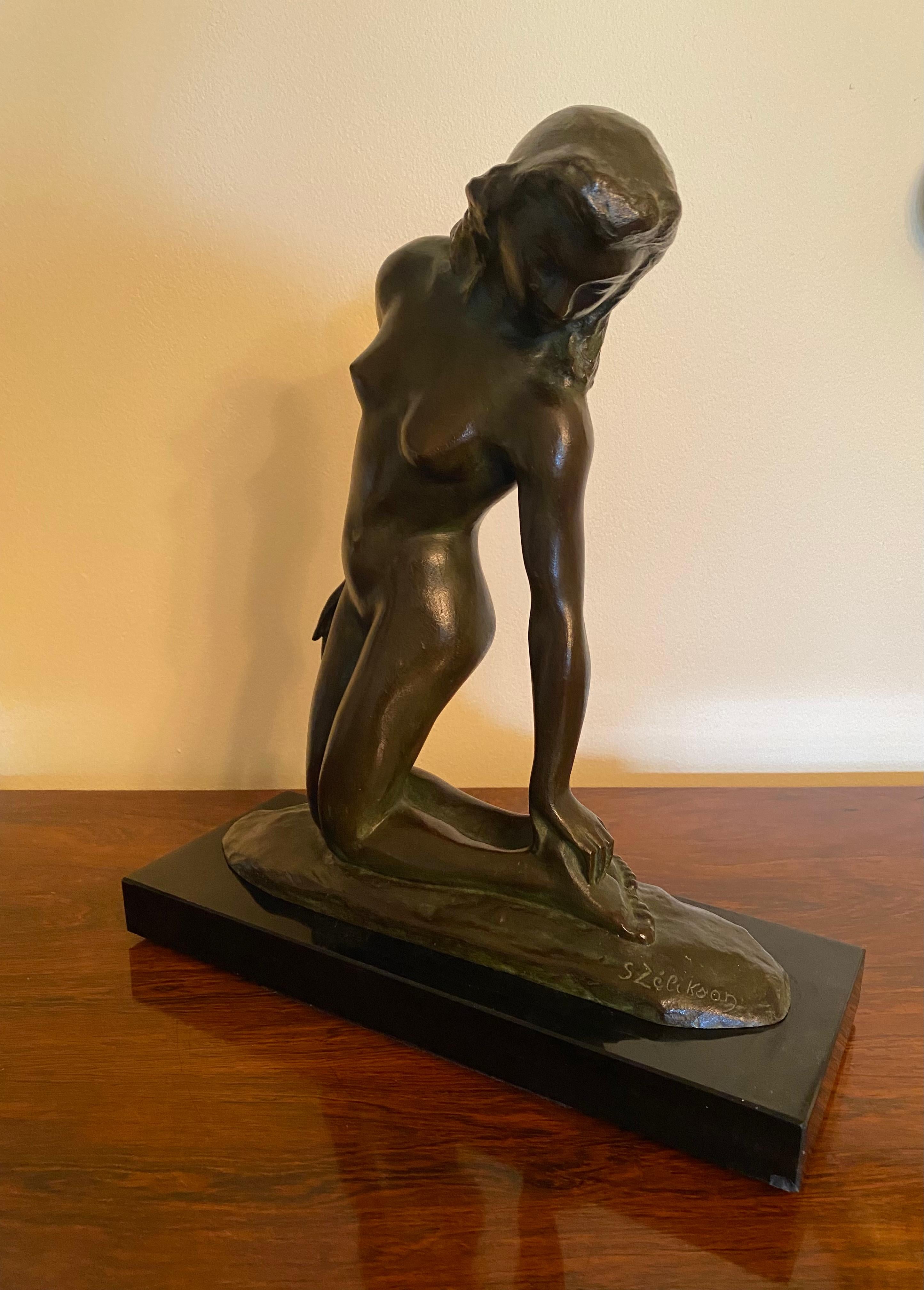Kneeling Nude - Art Deco Sculpture by Serge Zelikson