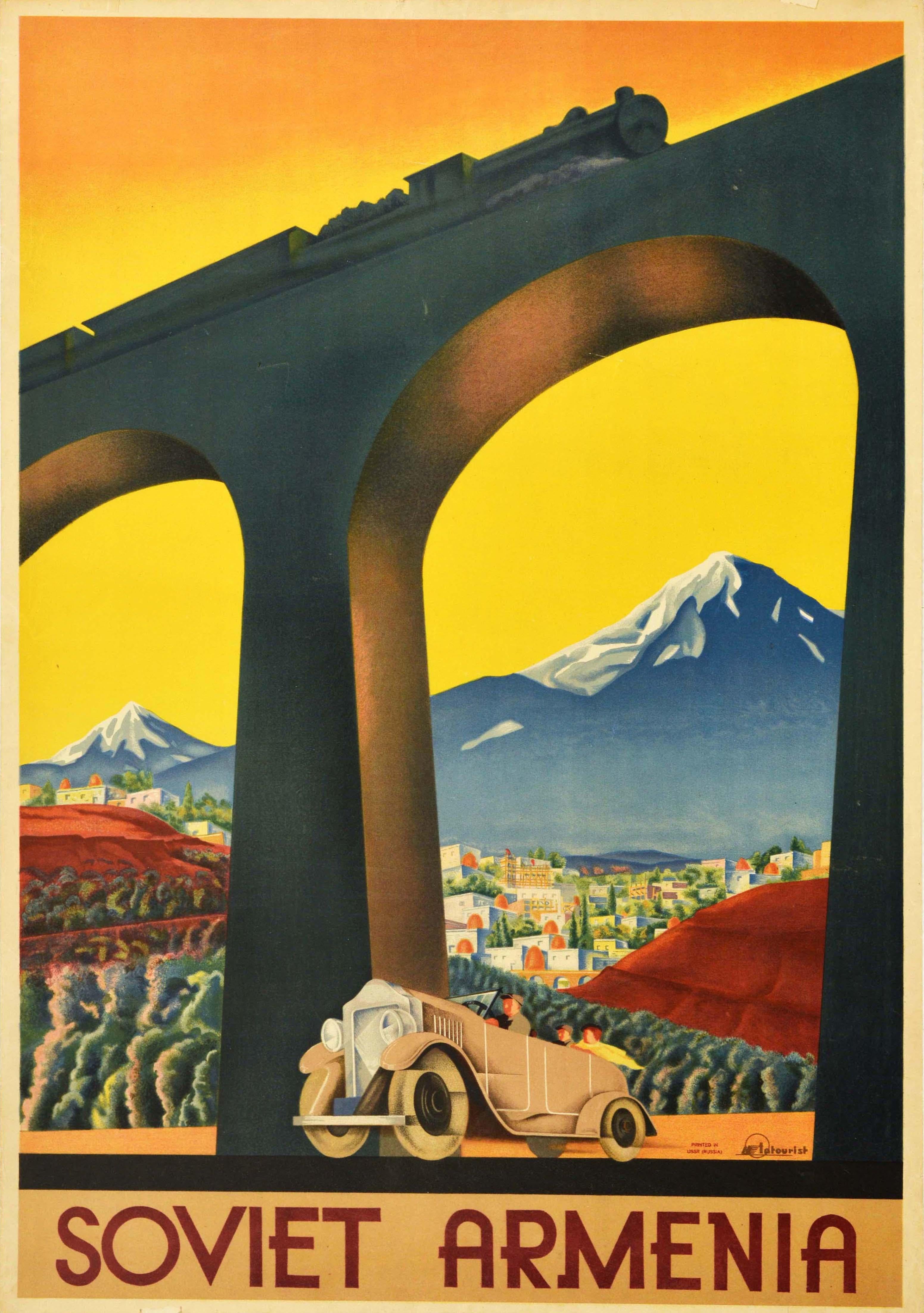 Print de Sergey Igumnov - Original Vintage Cartel Intourist Soviética Armenia Montañas Art Deco Coche Ferrocarril