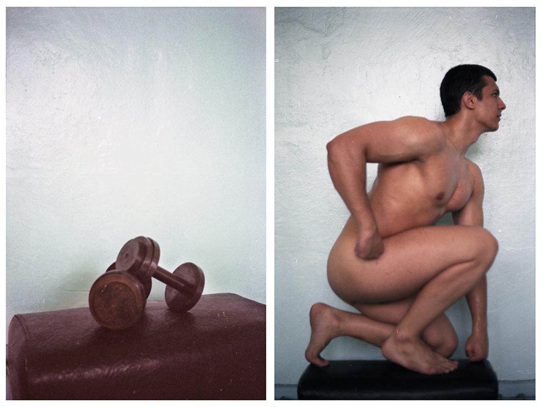 Color Photograph Sergey Melnitchenko - Schwarzenegger Is My Idol 10 - 20e siècle - photographie d'homme nu en couleur d'art