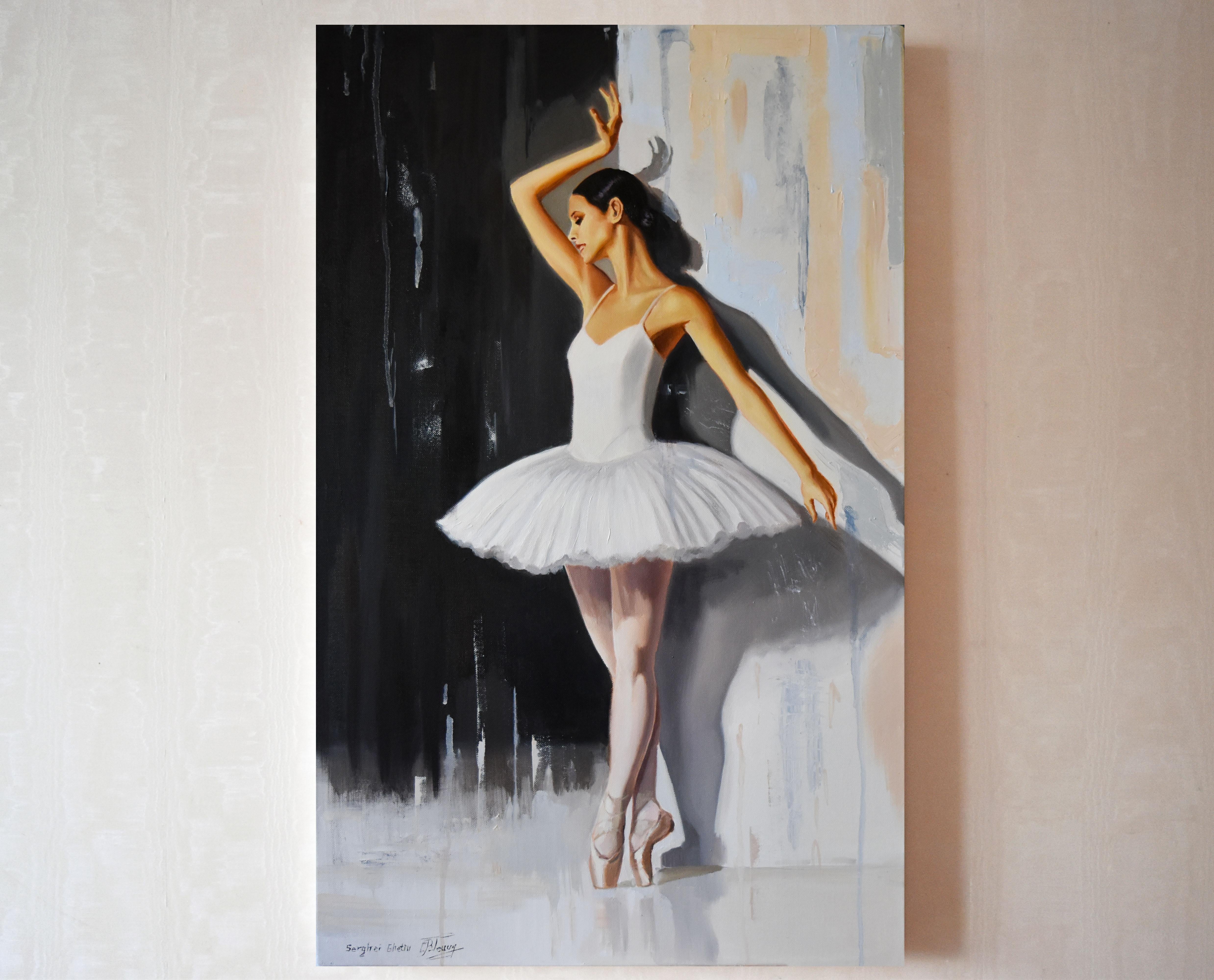 Nel creare questo pezzo, ho cercato di catturare la grazia eterea, quasi ultraterrena, di una ballerina in movimento. Attraverso il mezzo della pittura a olio, ho evidenziato meticolosamente il contrasto tra la forma delicata della ballerina e lo