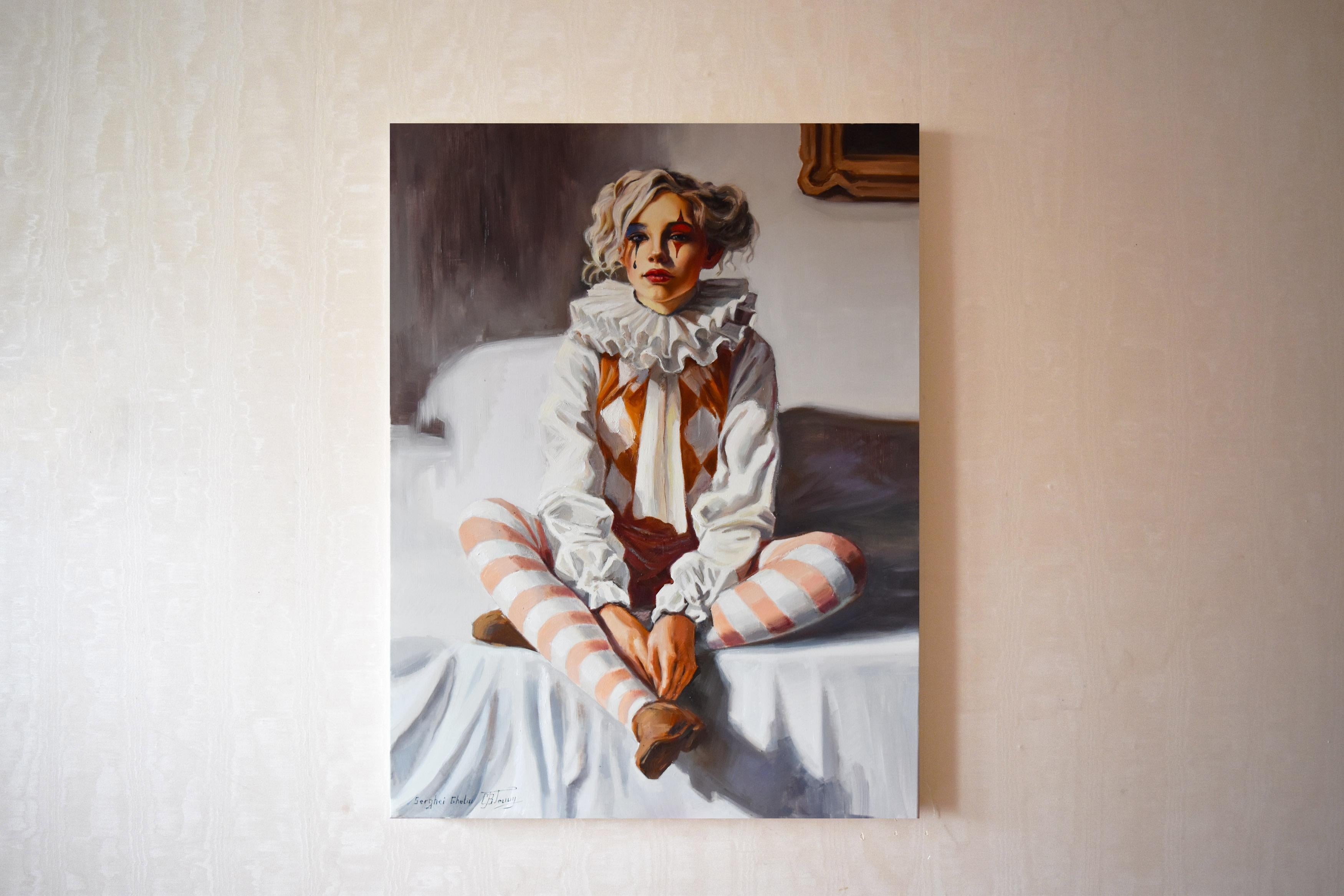 L'enfance de Harley Quinn - Gris Figurative Painting par Serghei Ghetiu