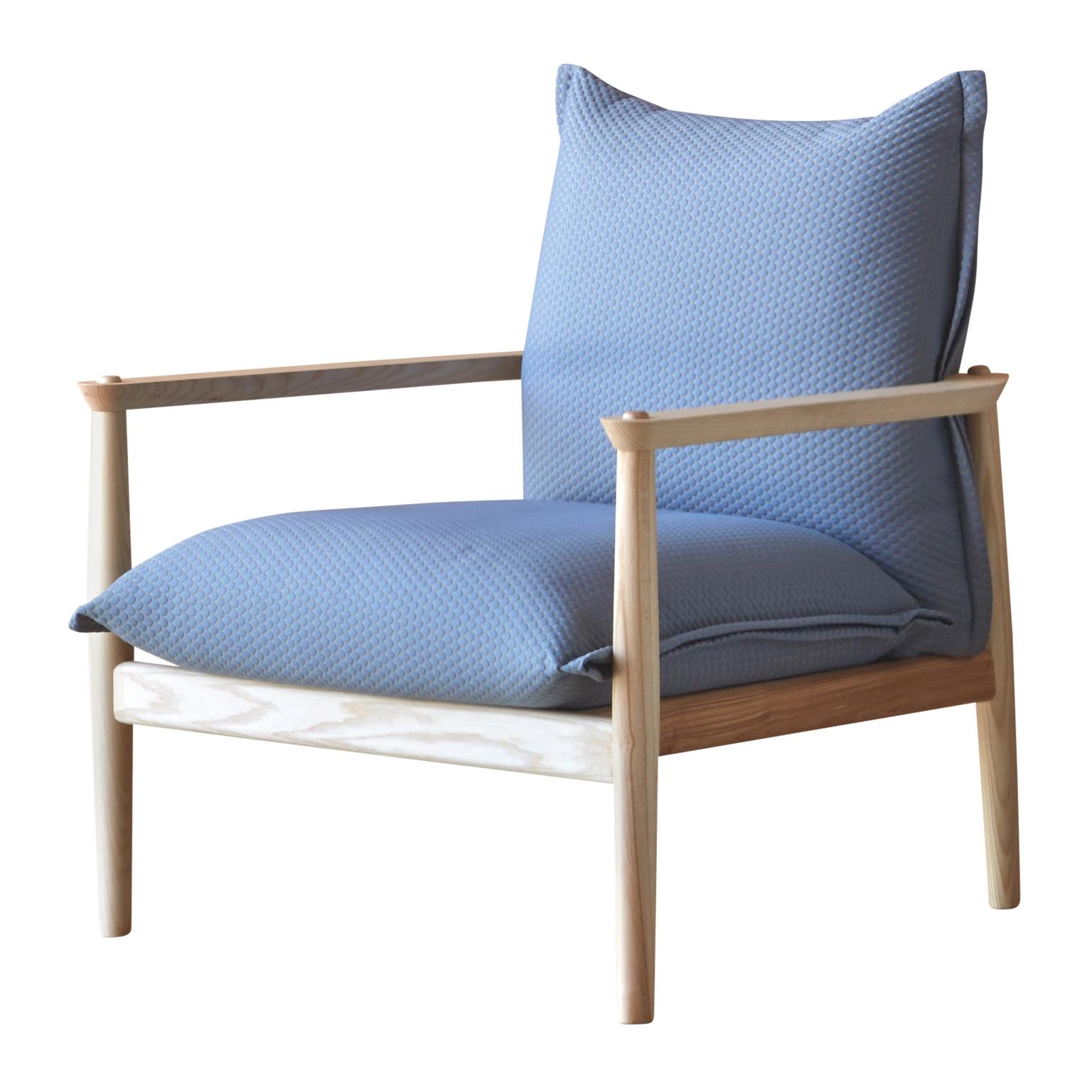 En vente : Blue (Bubble Light Blue) Fauteuil Sergia en frêne naturel:: tissu d'ameublement:: par Francesco Beghetto