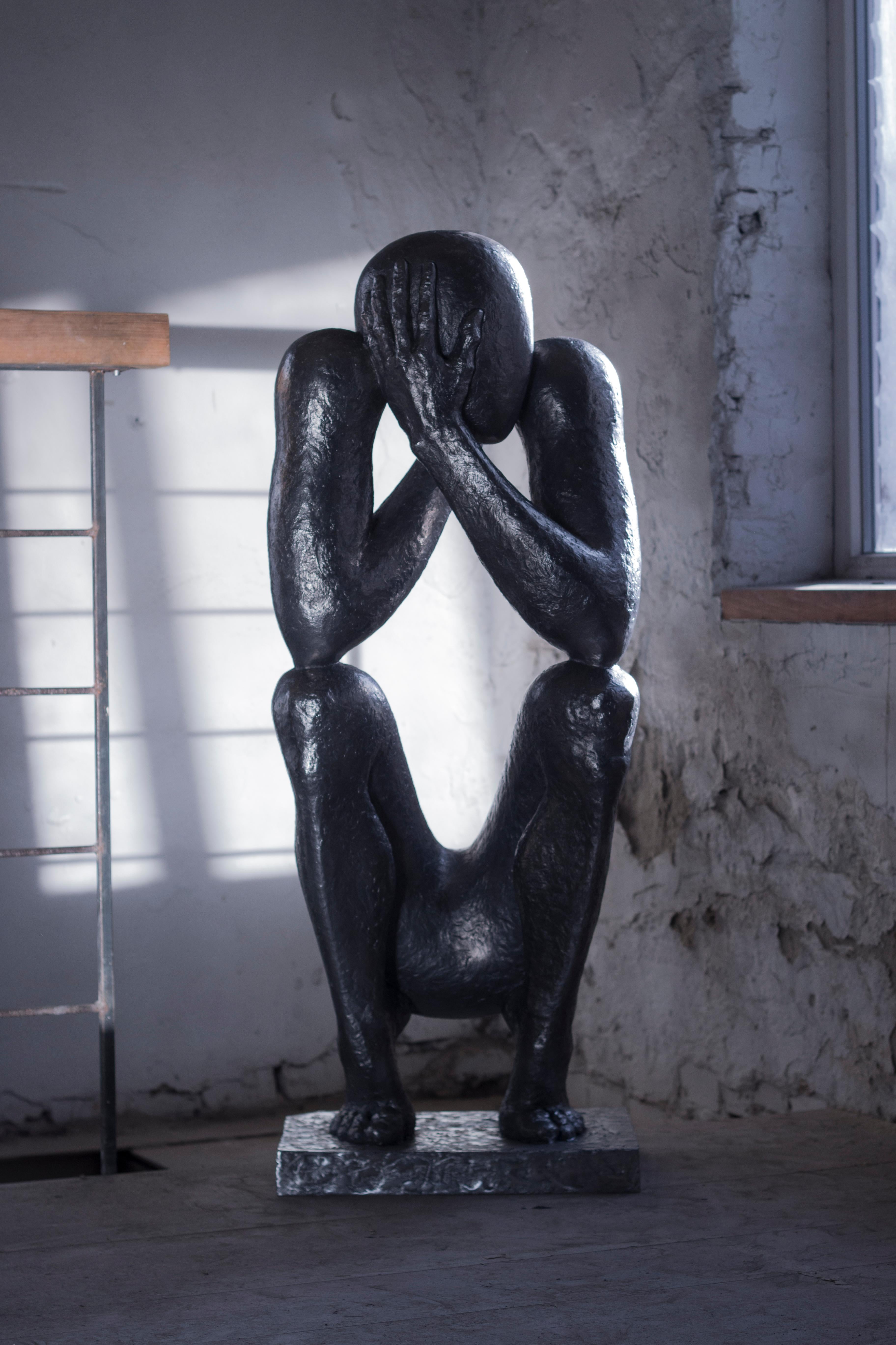 "№5" Abstract Aluminum Sculpture 46" x 19" in Edition of 5 by Sergii Shaulis

From "The man without a rod" series
Bronze. Approximate weight 110lbs. 

* * * ATTENTION: Handling time might take up to 4 week. Heavy item!!! * * * 

The artist spent