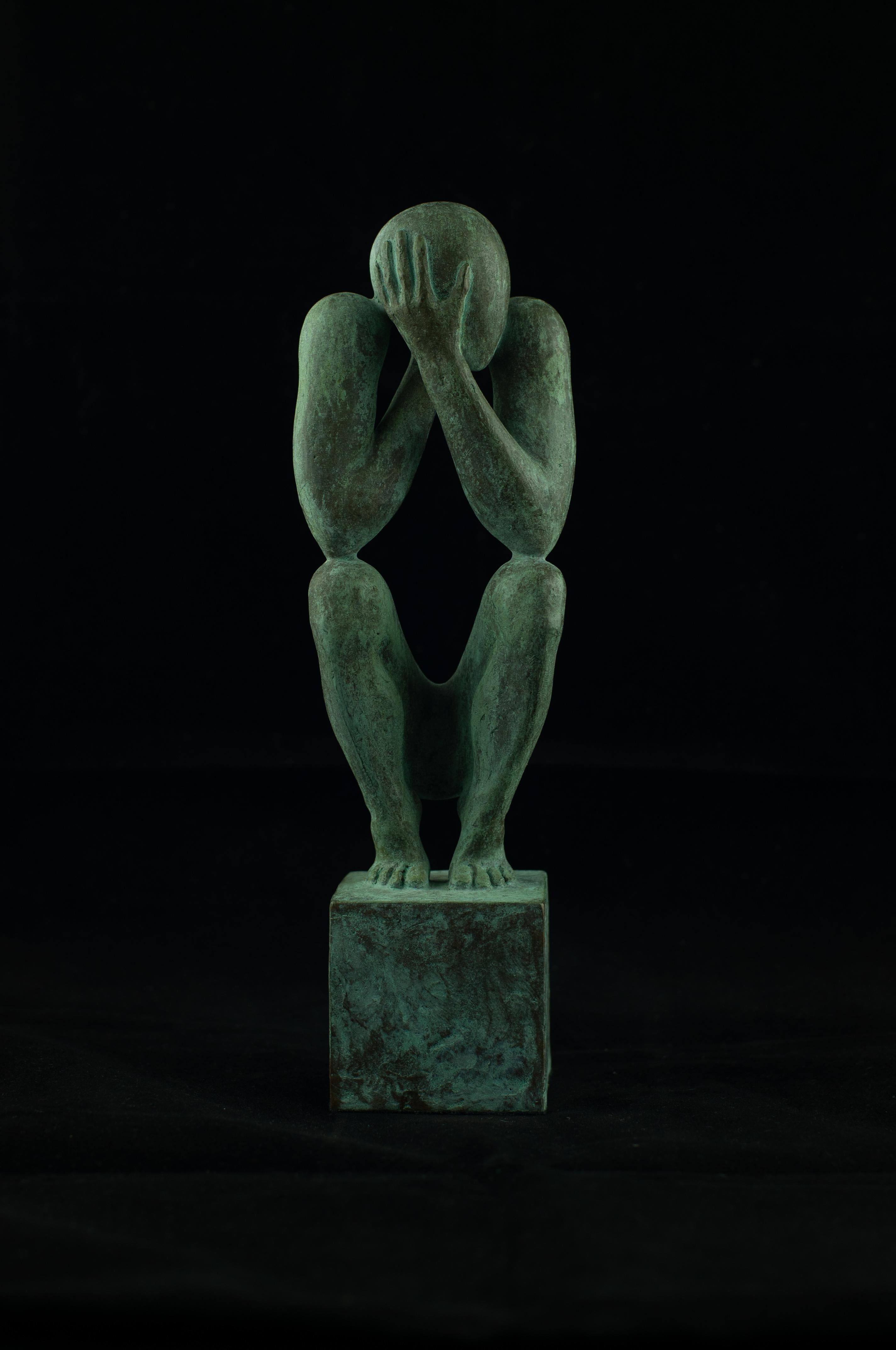 "El hombre sin vara №5" Escultura de bronce 10 x 3 pulg. Ed. 2/9 por Sergii Shaulis