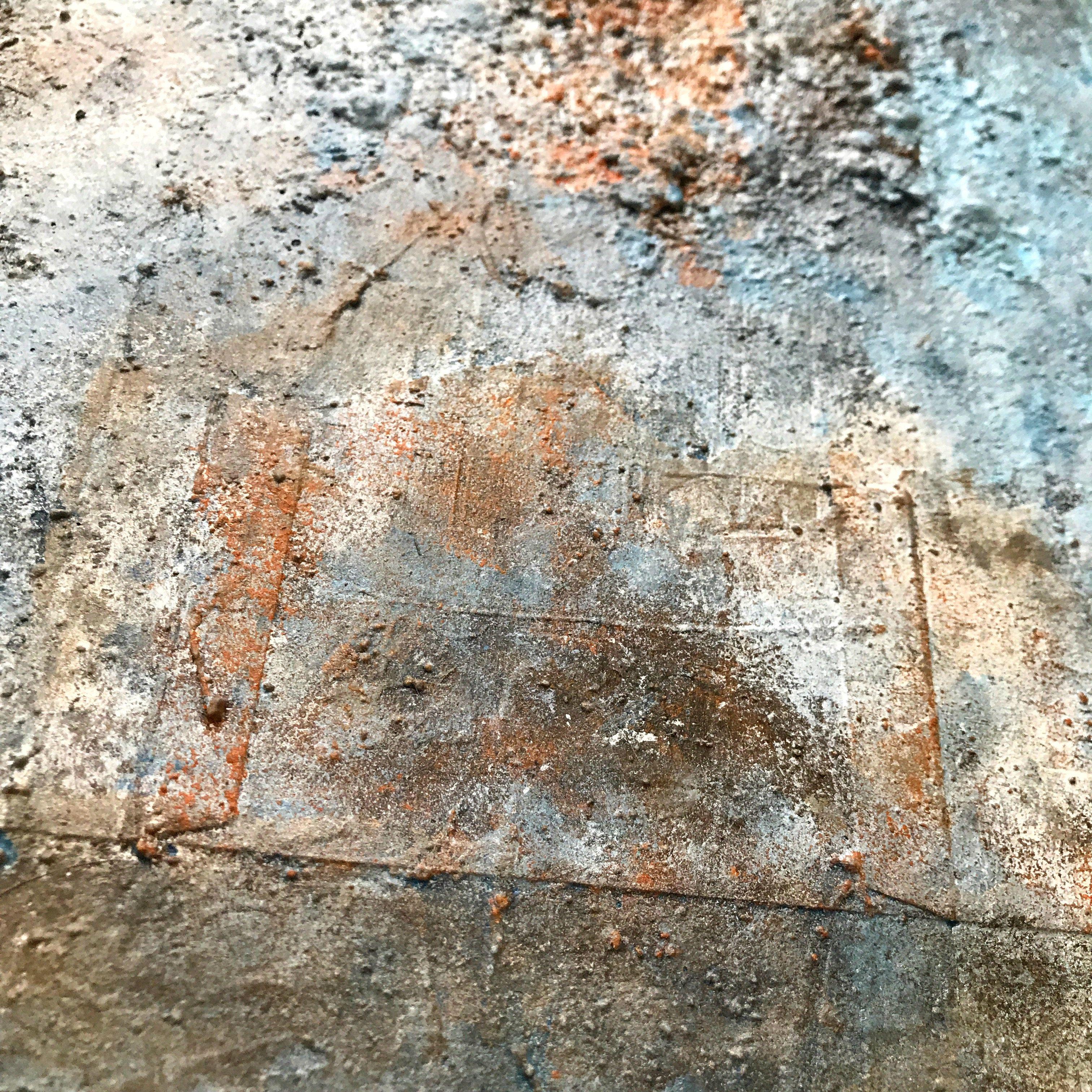 Questo dipinto, ispirato al degrado. alla ruggine e all'acciaio. a tecnica mista, con una texture profonda realizzata con gesso, impasto, sabbia, cartone, carta e pittura acrilica. Arriverà pronto per essere appeso alla parete. L'opera è