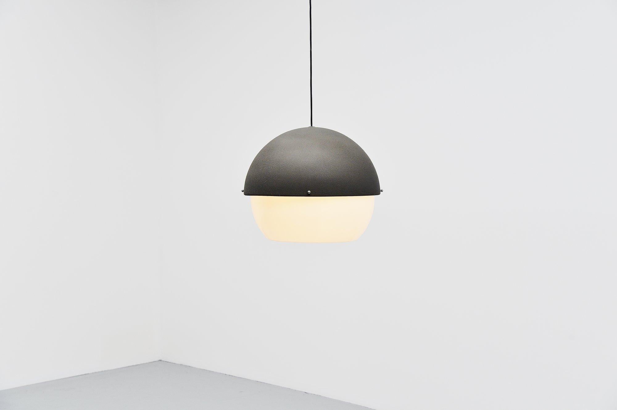 Mid-Century Modern Sergio Asti 2048/px Pendant Lamp Arteluce, Italy, 1959