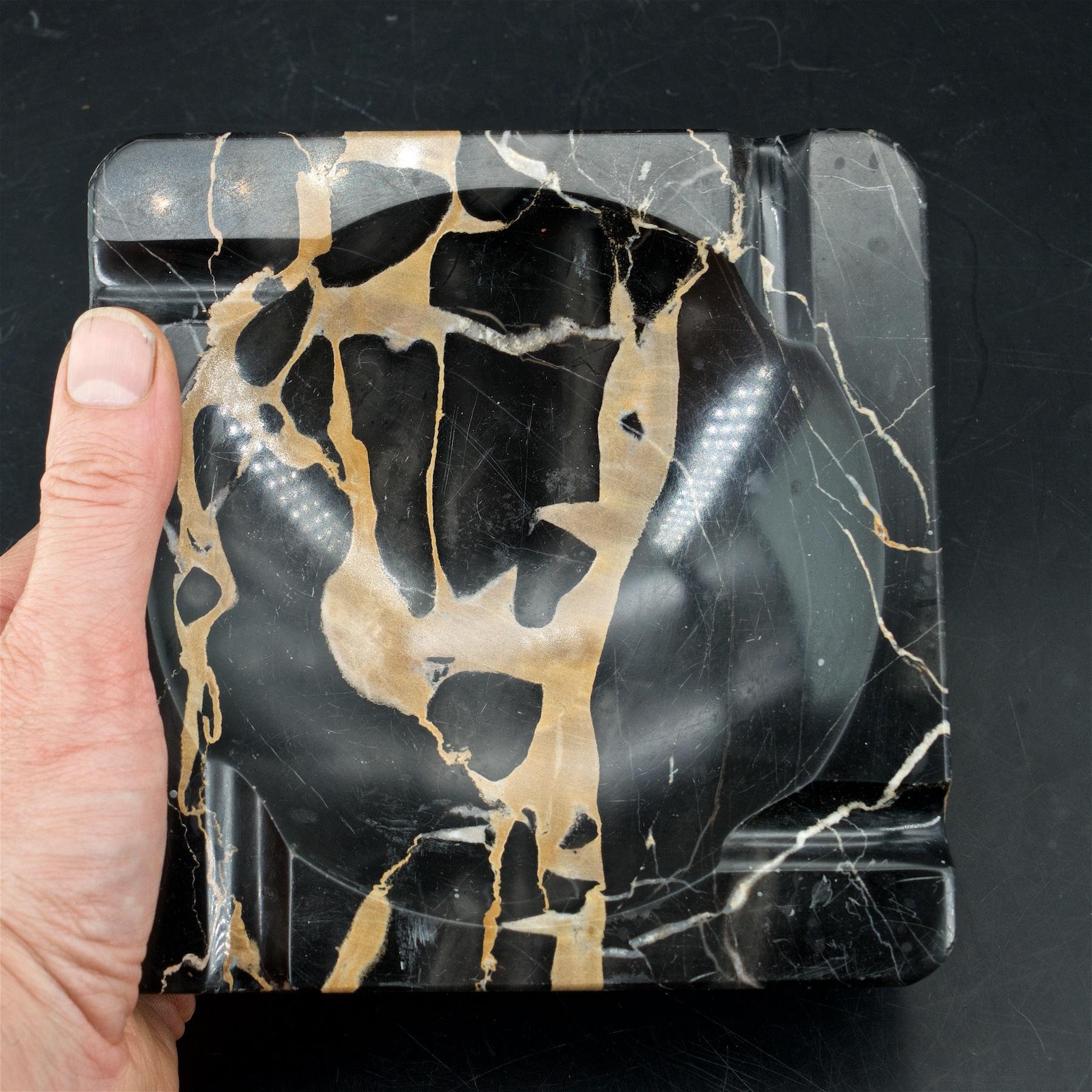 1950s Palmaria Island Black Gold Marble Cigar Ashtray in style of Sergio Asti  In Good Condition In Hyattsville, MD