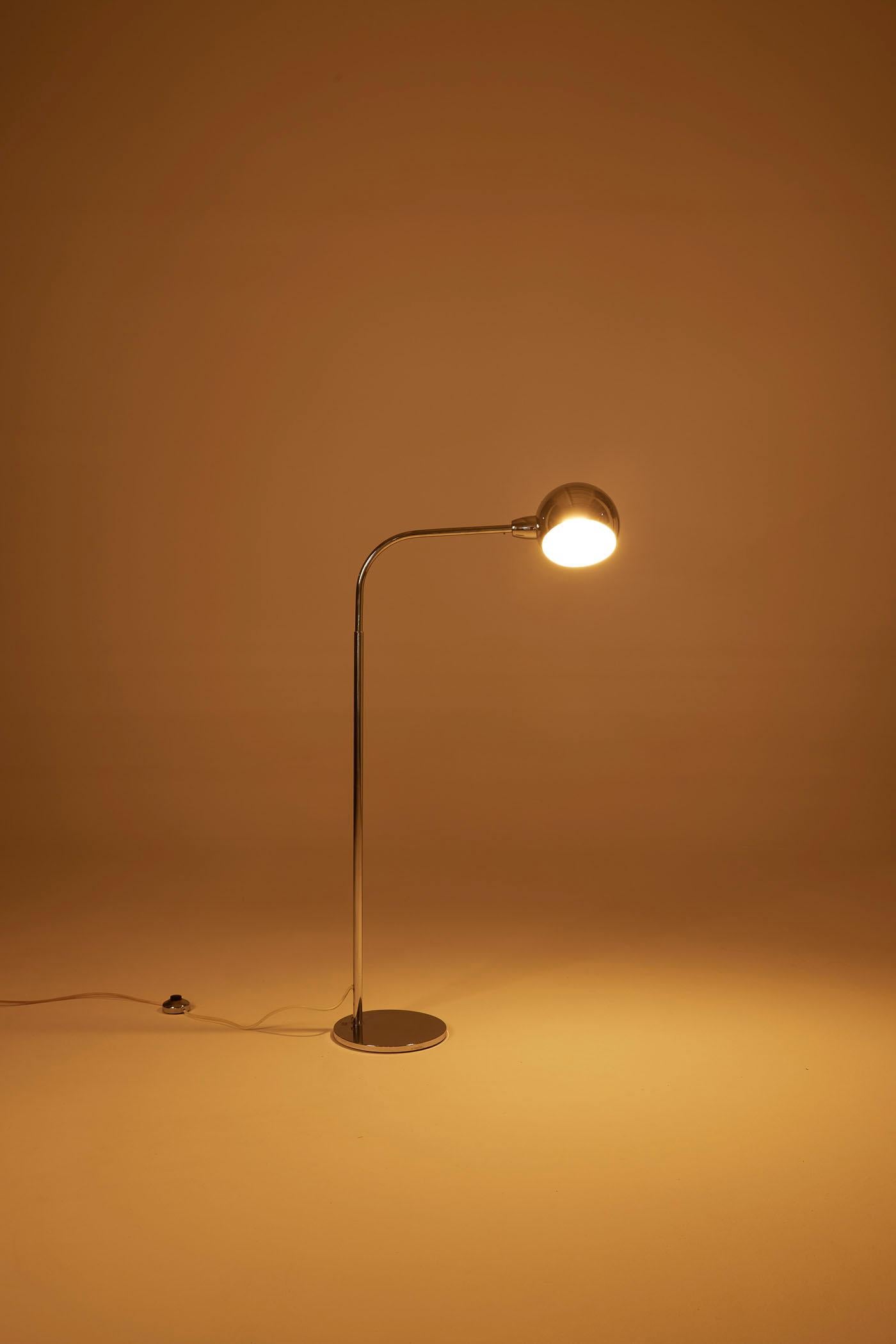 Sergio Asti floor lamp In Good Condition In PARIS, FR