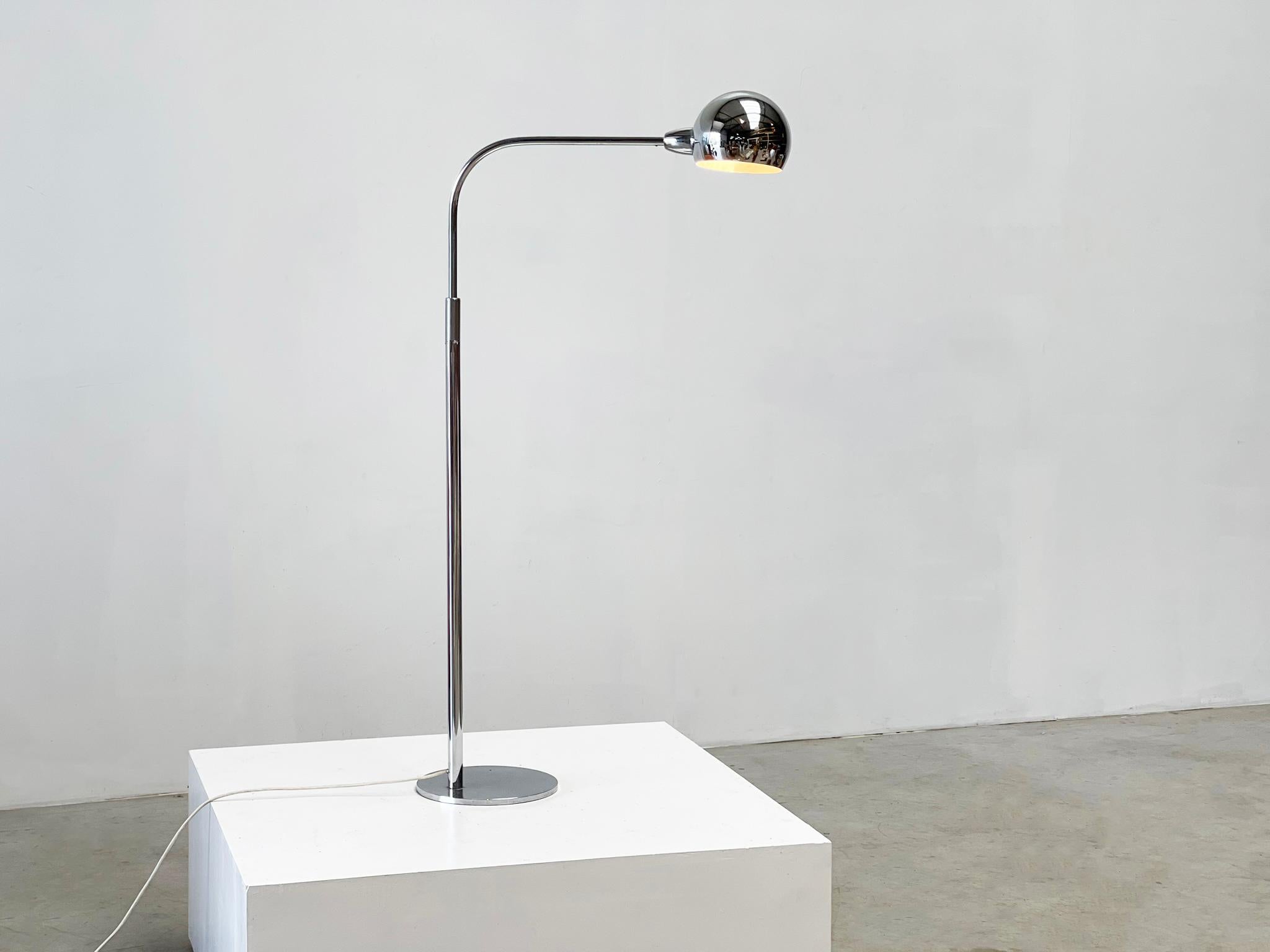 Late 20th Century Sergio Asti for Candle adjustable floorlamp For Sale
