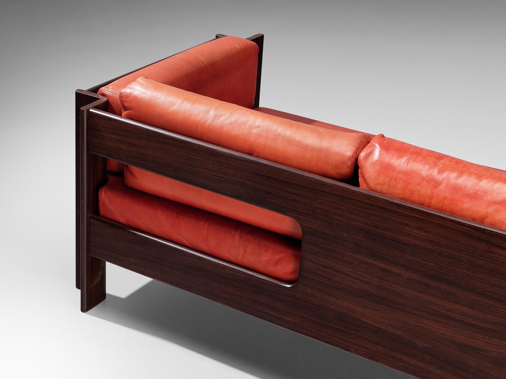 Sergio Asti for Poltronova 'Zelda' Sofa in Plywood and Red Leather  For Sale 4