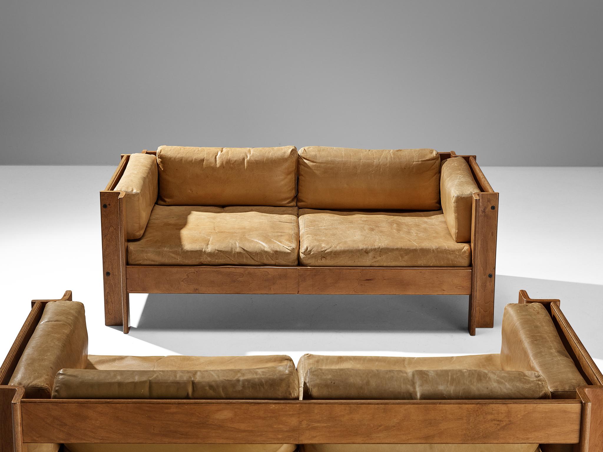 Mid-Century Modern Sergio Asti for Poltronova 'Zelda' Sofas in Walnut and Leather