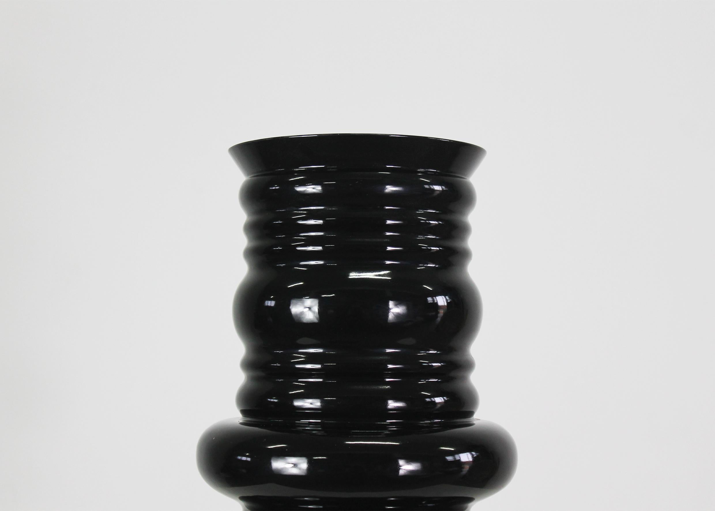 Smaltato Sergio Asti Vaso Jaipur in ceramica smaltata nera datato anni '80 Prova d'autore in vendita