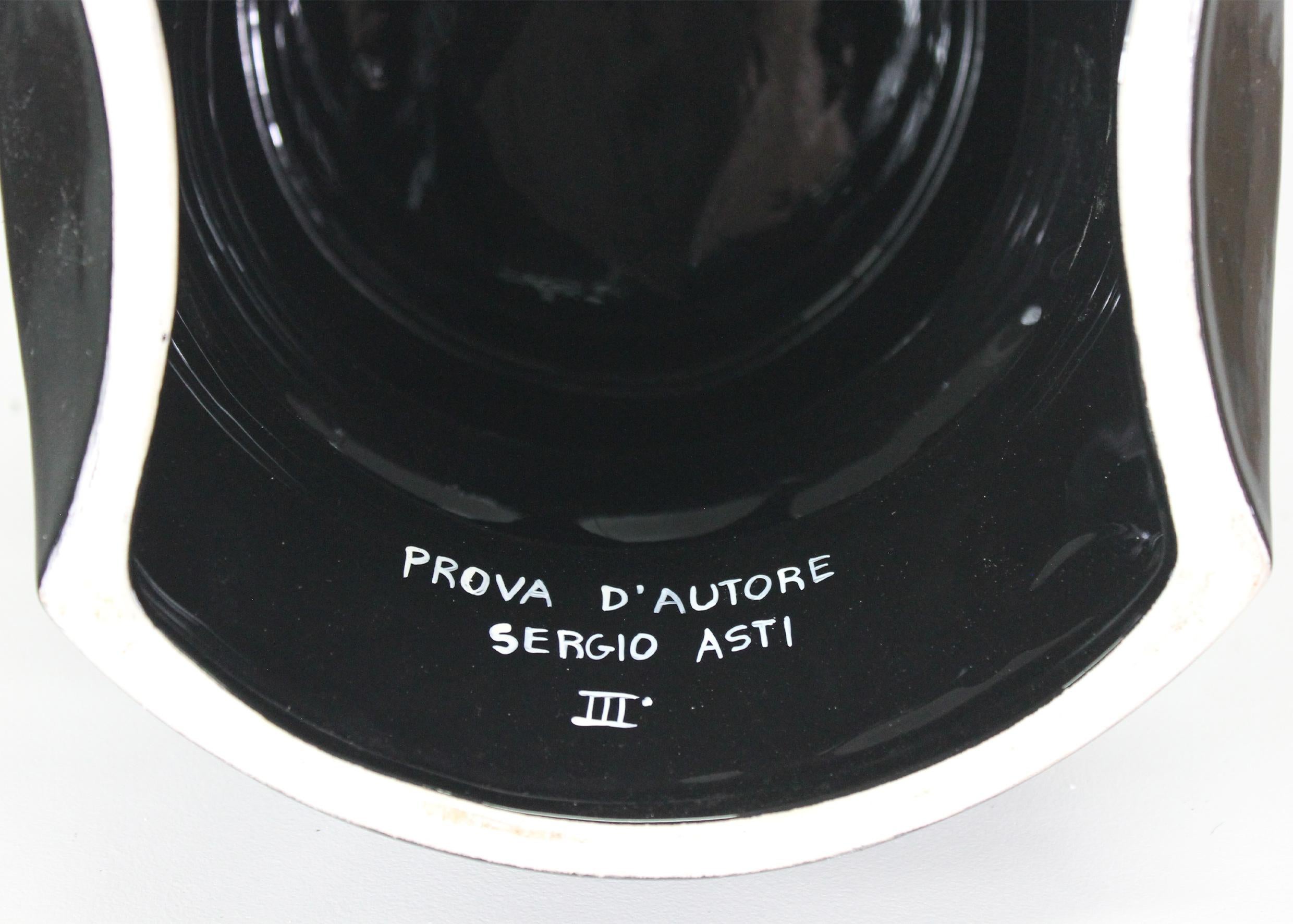 Ceramica Sergio Asti Vaso Jaipur in ceramica smaltata nera datato anni '80 Prova d'autore in vendita