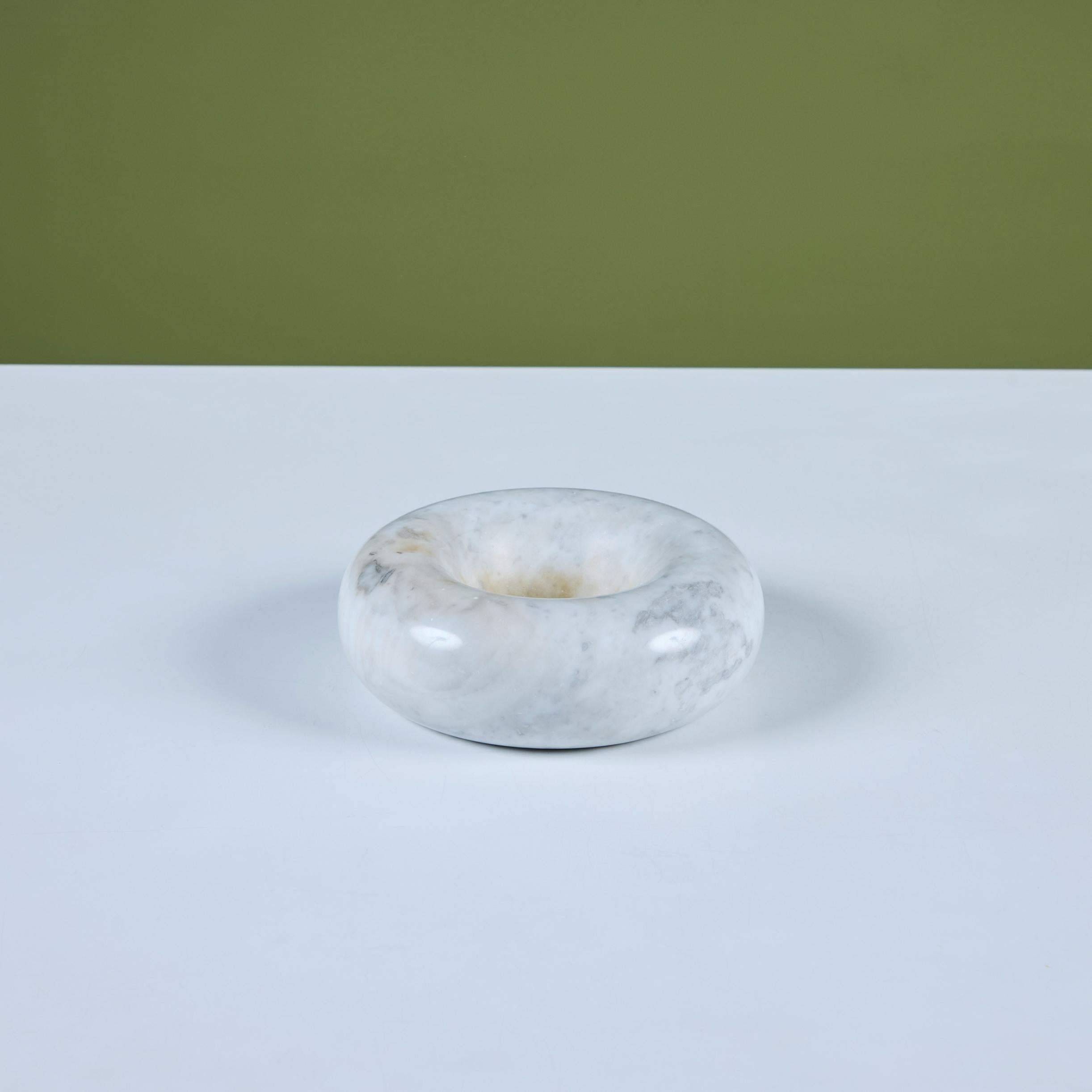 Lucidato Ciotola artistica in marmo di Sergio Asti per Up & Up in vendita