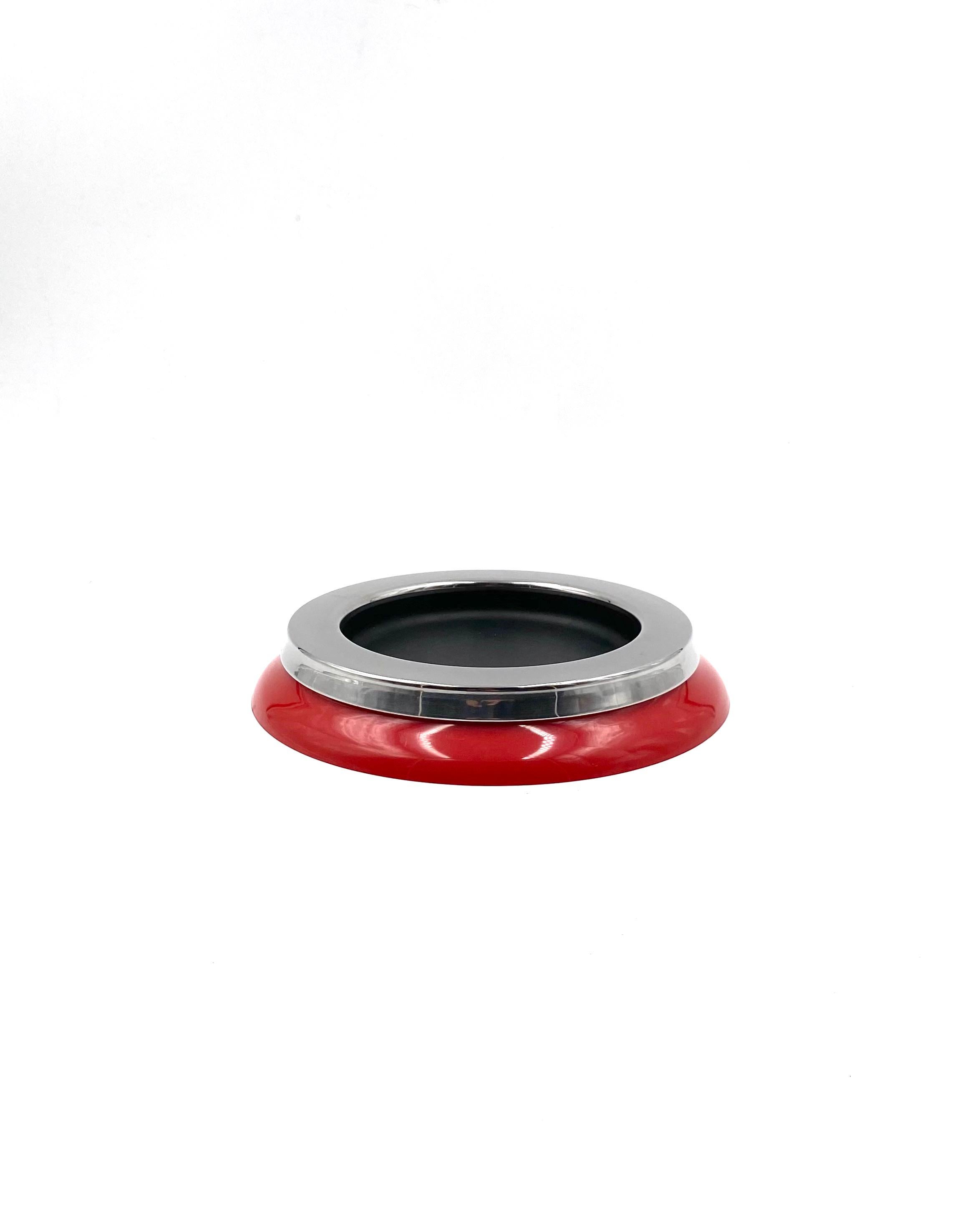 Sergio Asti, mod.4635 cenicero rojo, Kartell Italia 1967 Metal en venta