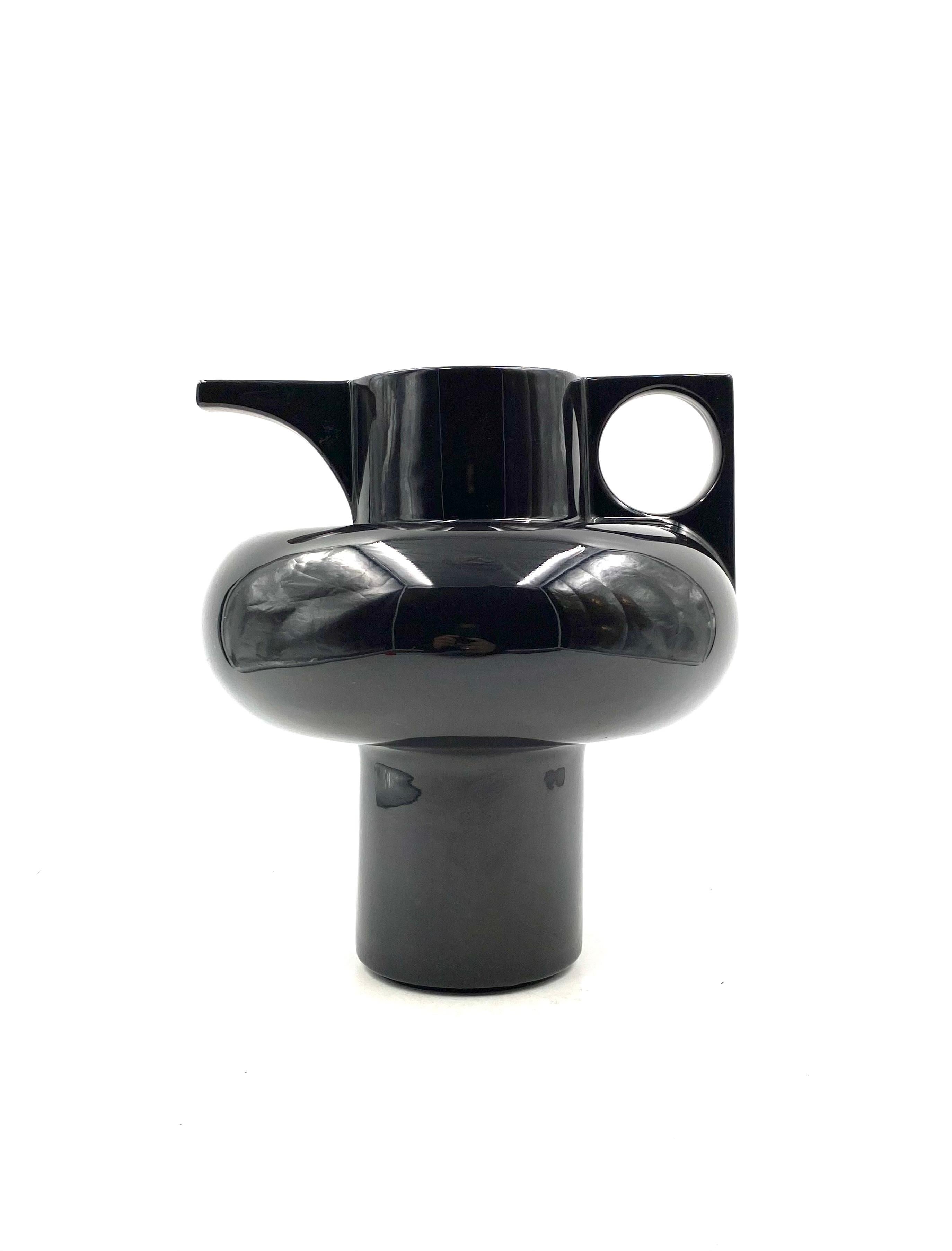 Italian Sergio Asti, Modern black ceramic vase / pitcher, Cedit Italy 1969 For Sale