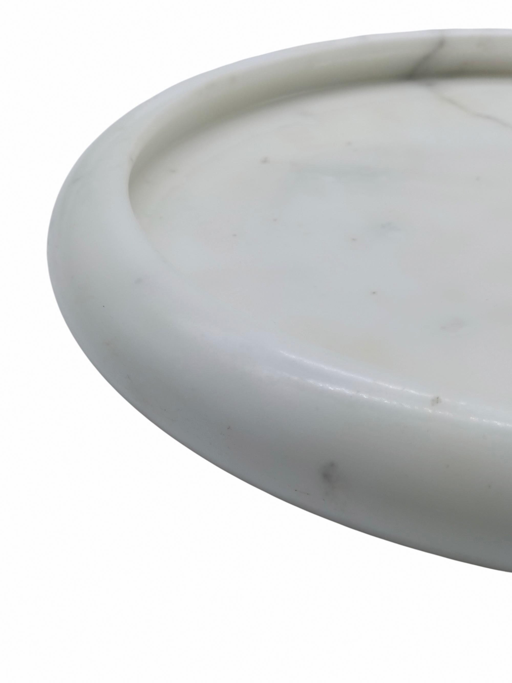 Sergio Asti für Up&Up Tafelaufsatz aus weißem Carrara-Marmor, Italien 1970er Jahre im Zustand „Gut“ im Angebot in Naples, IT