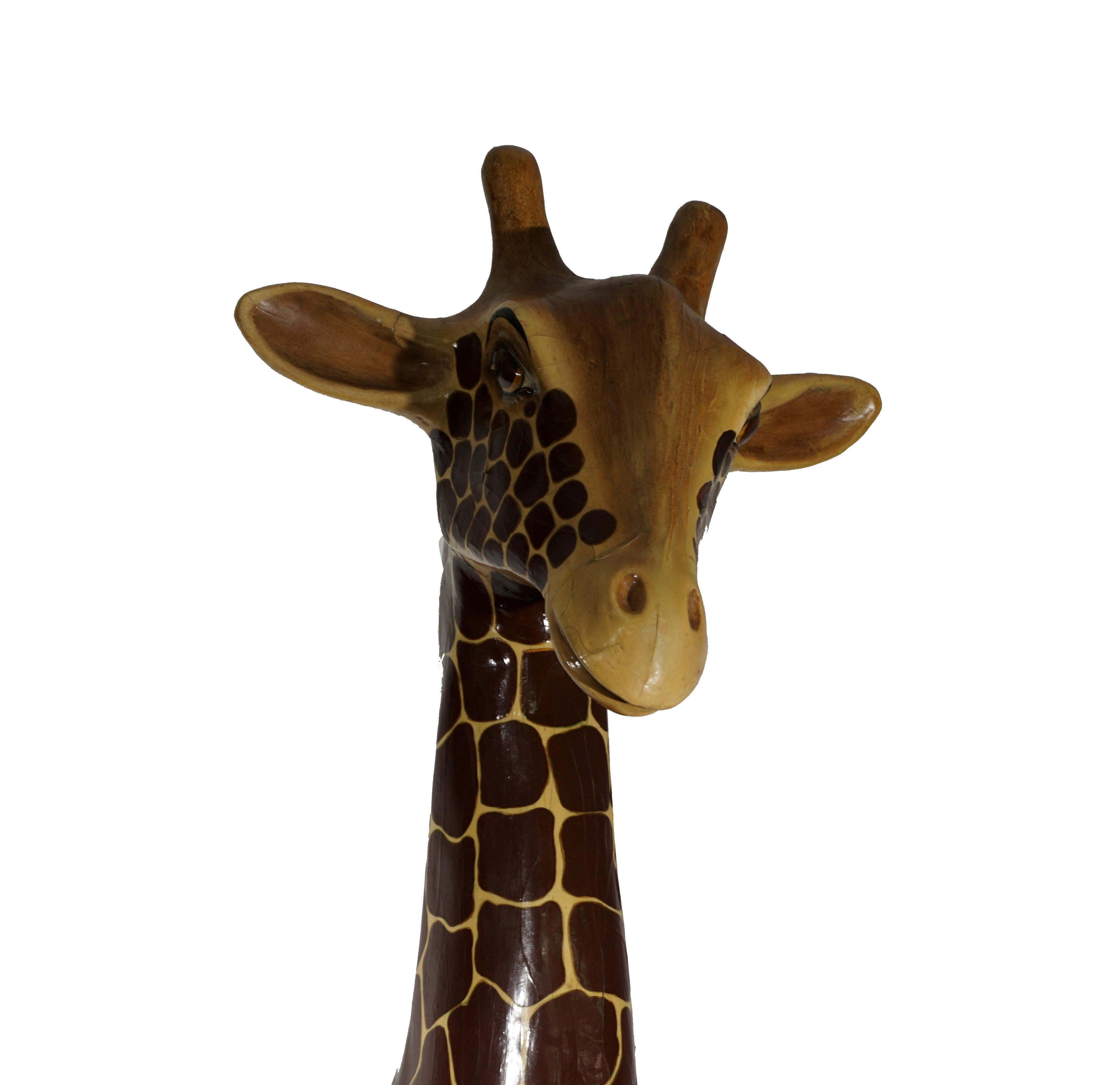 Artisanat Sergio Bustamante girafe en papier mâché des années 1970  en vente