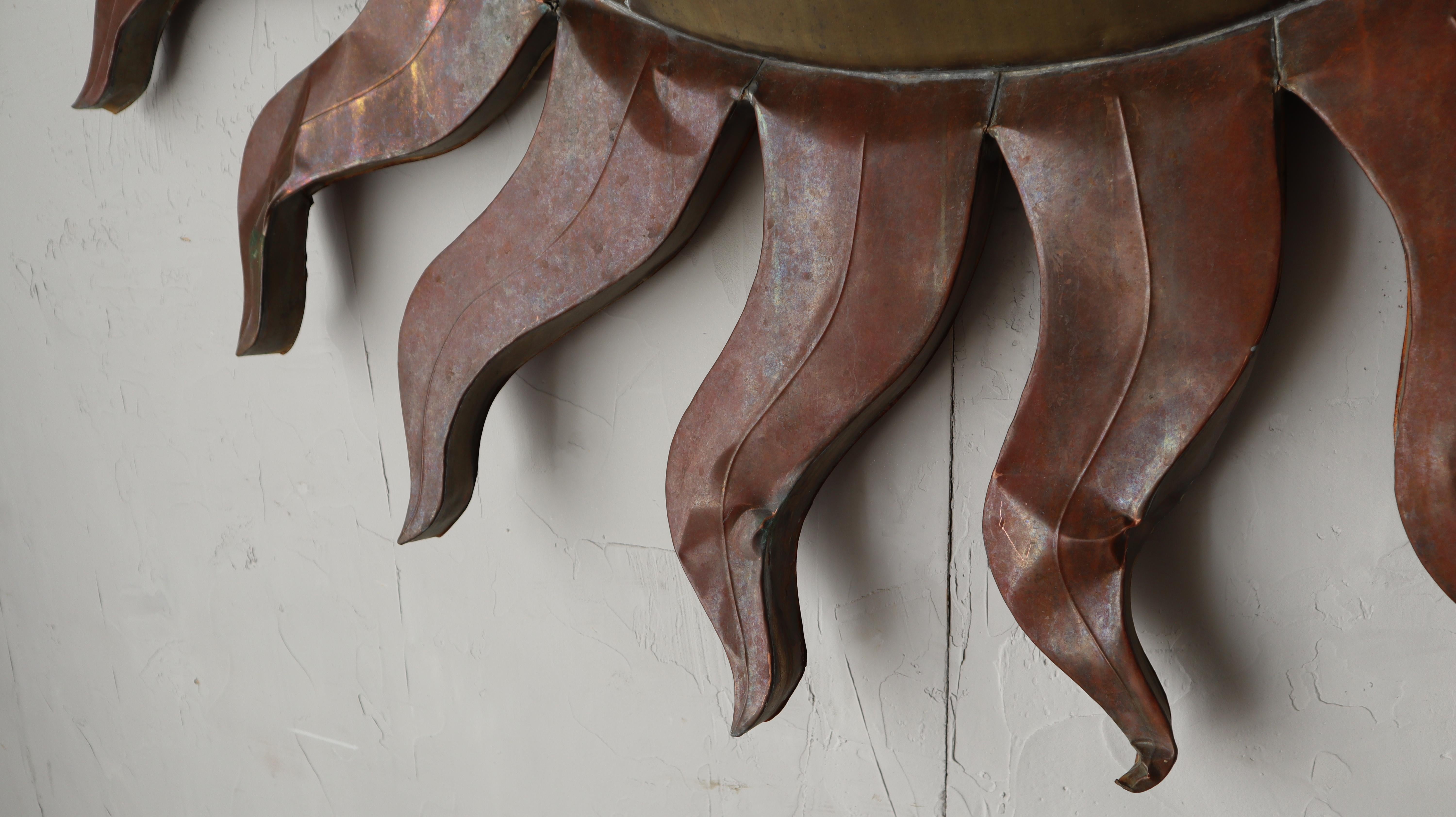 Scultura da parete in rame e ottone 