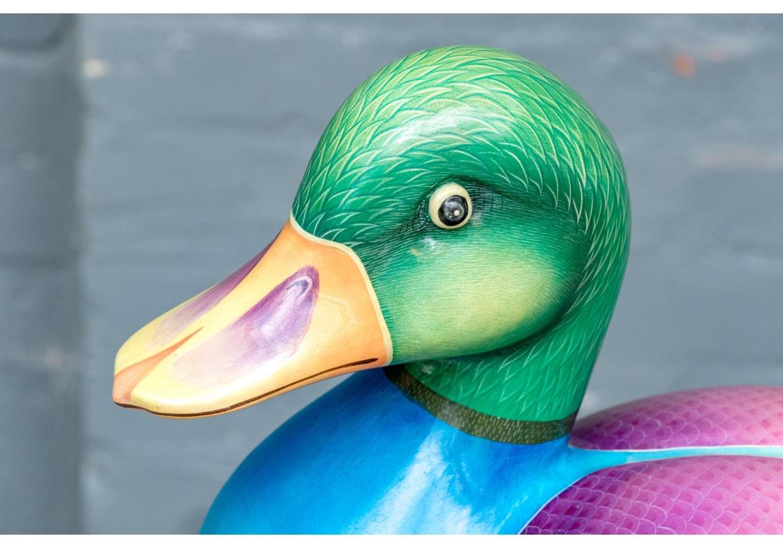 Papier Sergio Bustamante (Mexicain, B. 1949) Canard en papier mâché signé en édition limitée en vente