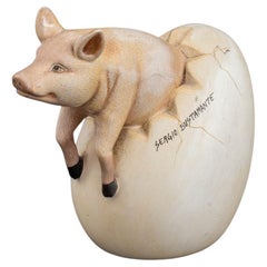 Sergio Bustamante, Schwein-Eier-Skulptur aus Harz