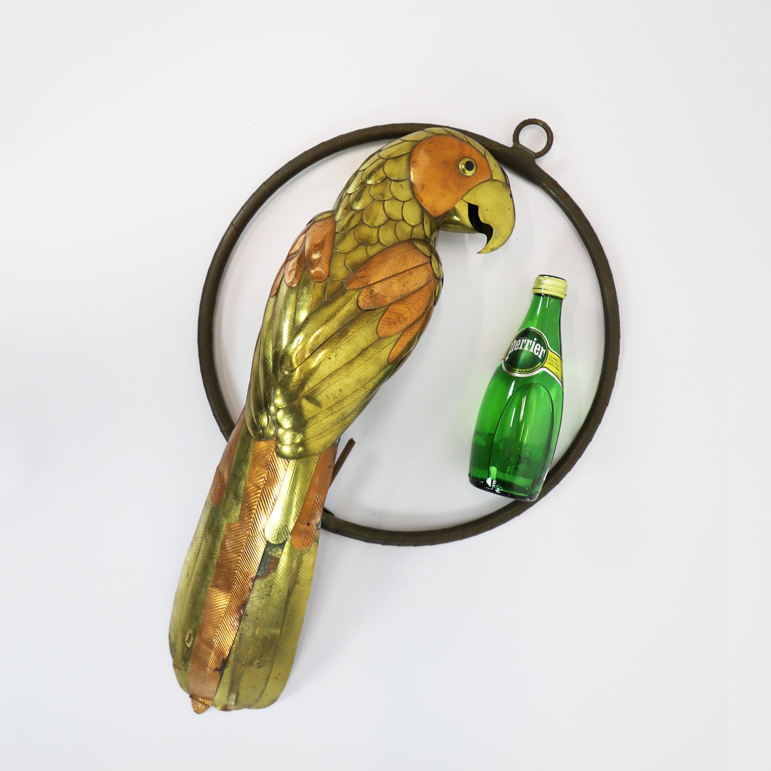 Sergio Bustamante Skulptur eines Aras auf einem hängenden Barsch im Zustand „Relativ gut“ im Angebot in Mexico City, CDMX