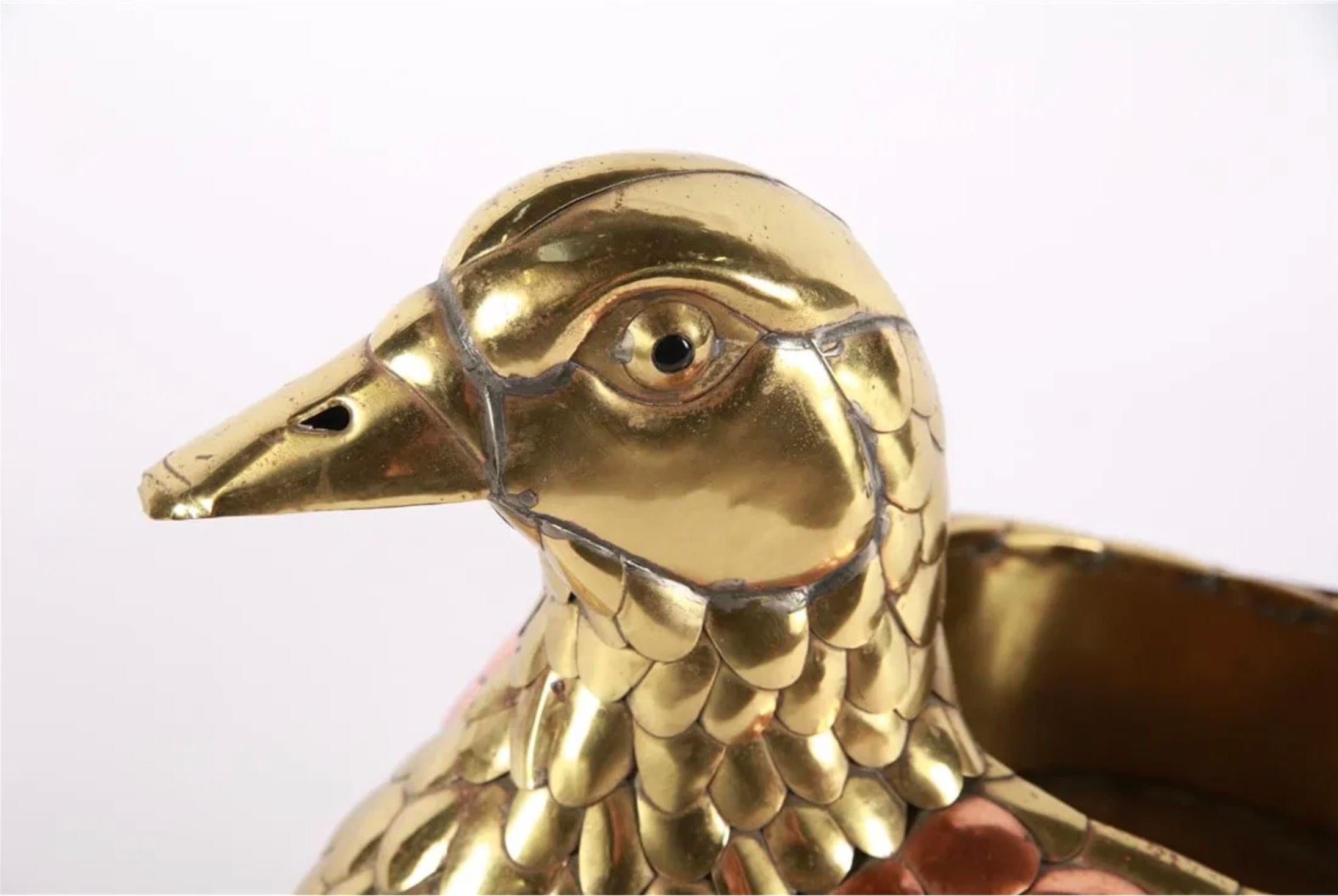 20ième siècle Sergio Bustamante, Sculpture en forme de canard soudé en vente