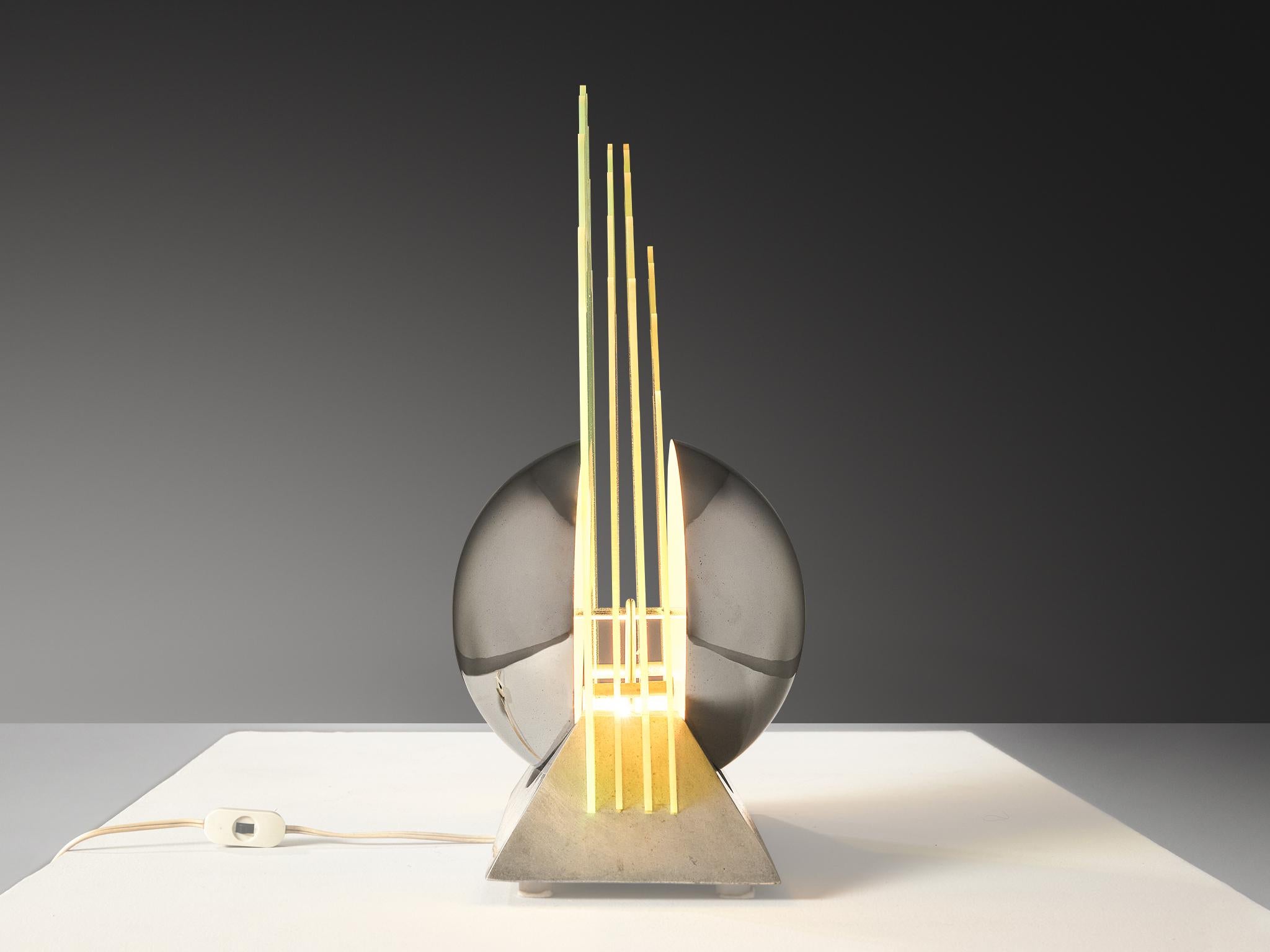 Lampe de table «fera » de Sergio Giobbi & Patrizia Innocenti en acrylique jaune Bon état - En vente à Waalwijk, NL