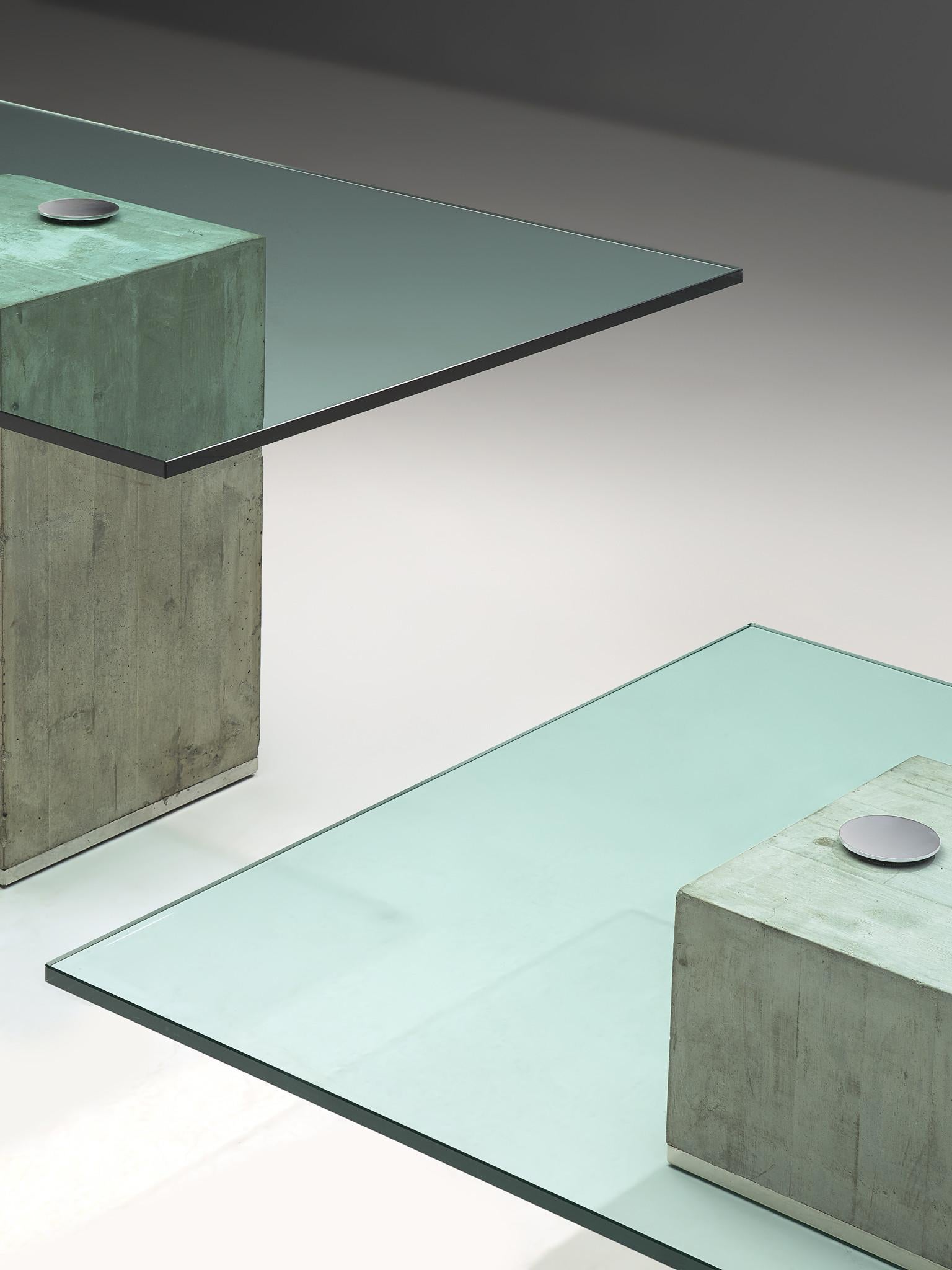 Sergio & Giorgio Saporiti Dining Table in Glass and Concrete 2