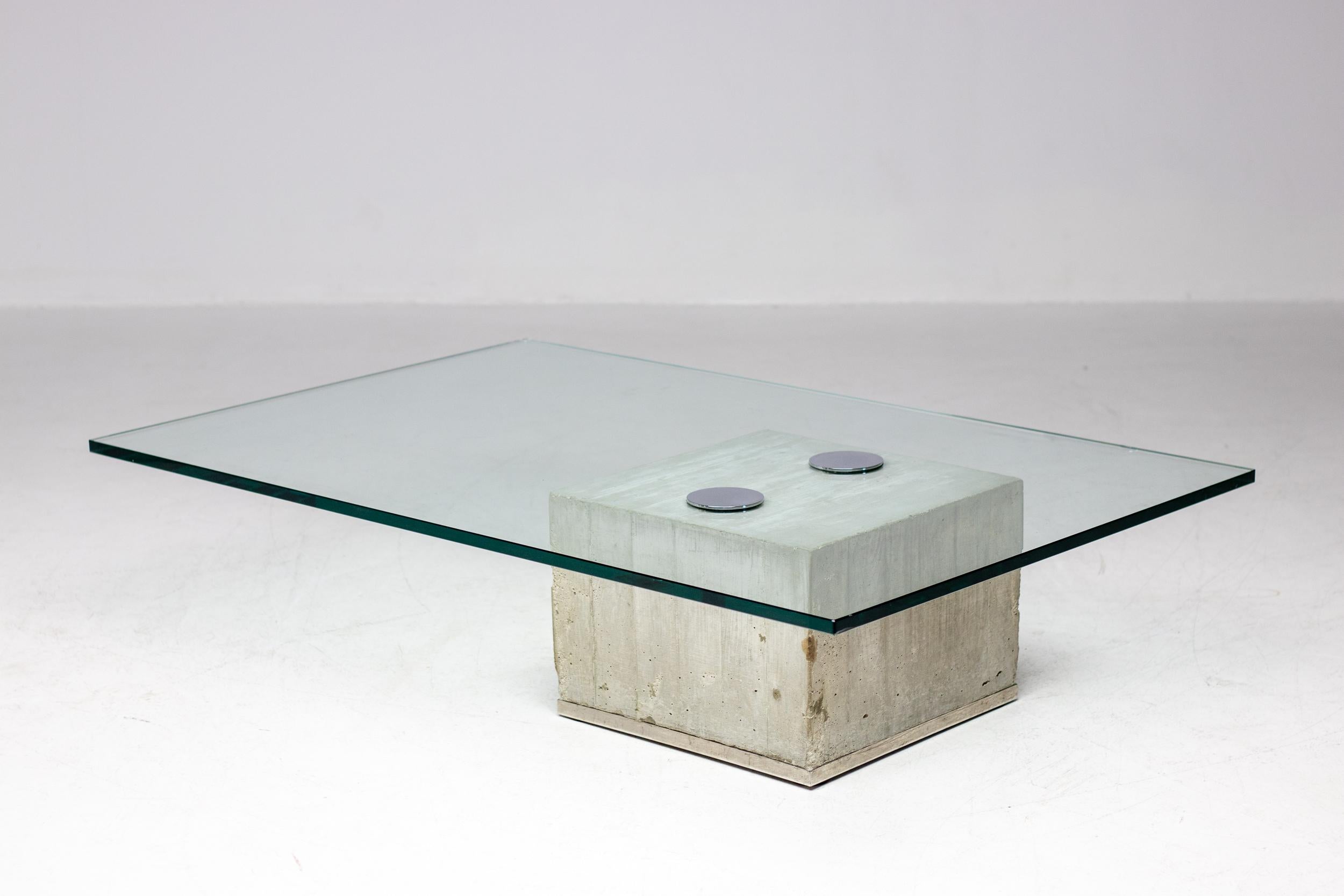 Sergio & Giorgio Saporiti 'Sapo' Coffee Table in Concrete and Glass 8