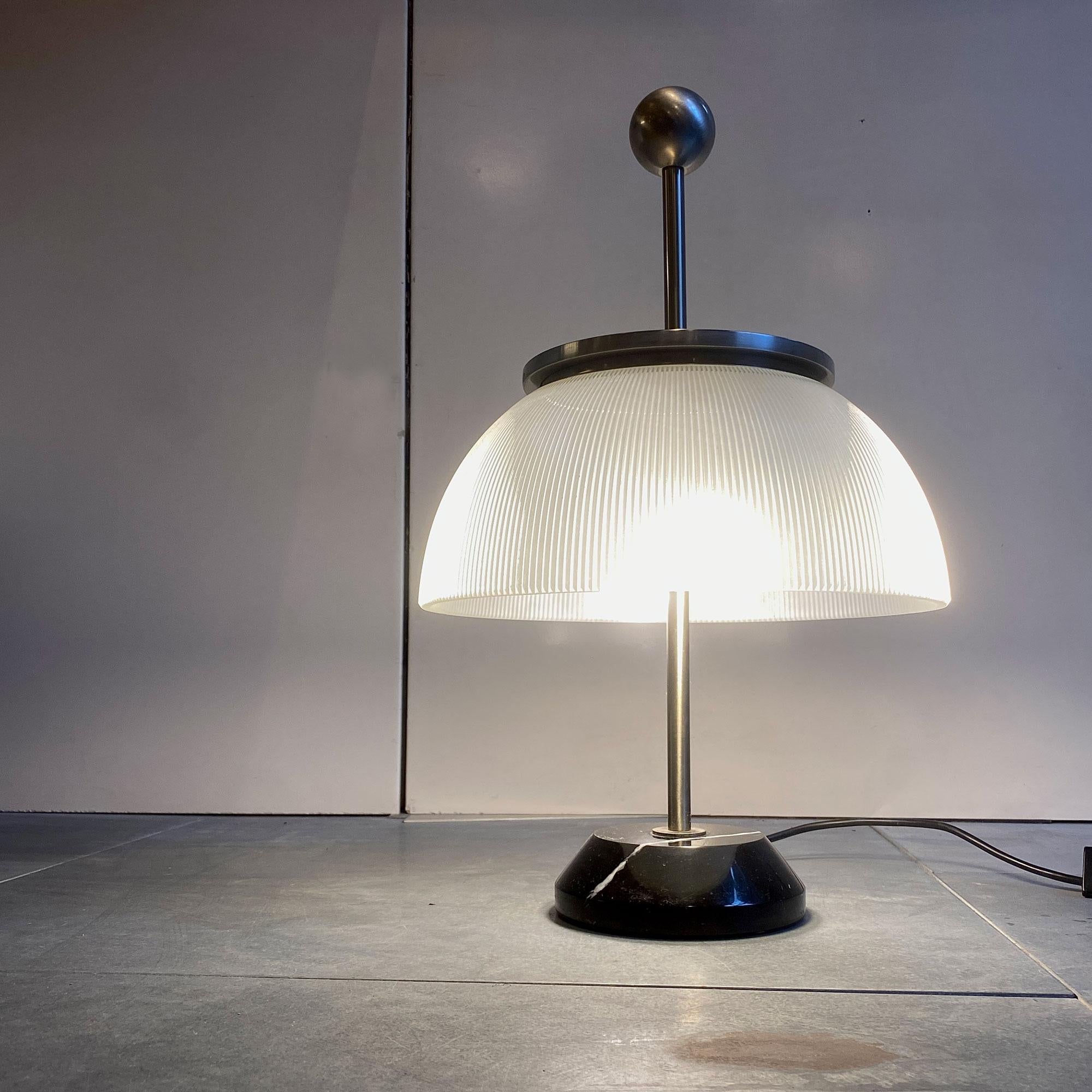 Sergio Mazza alfa lamp Artemide For Sale 1