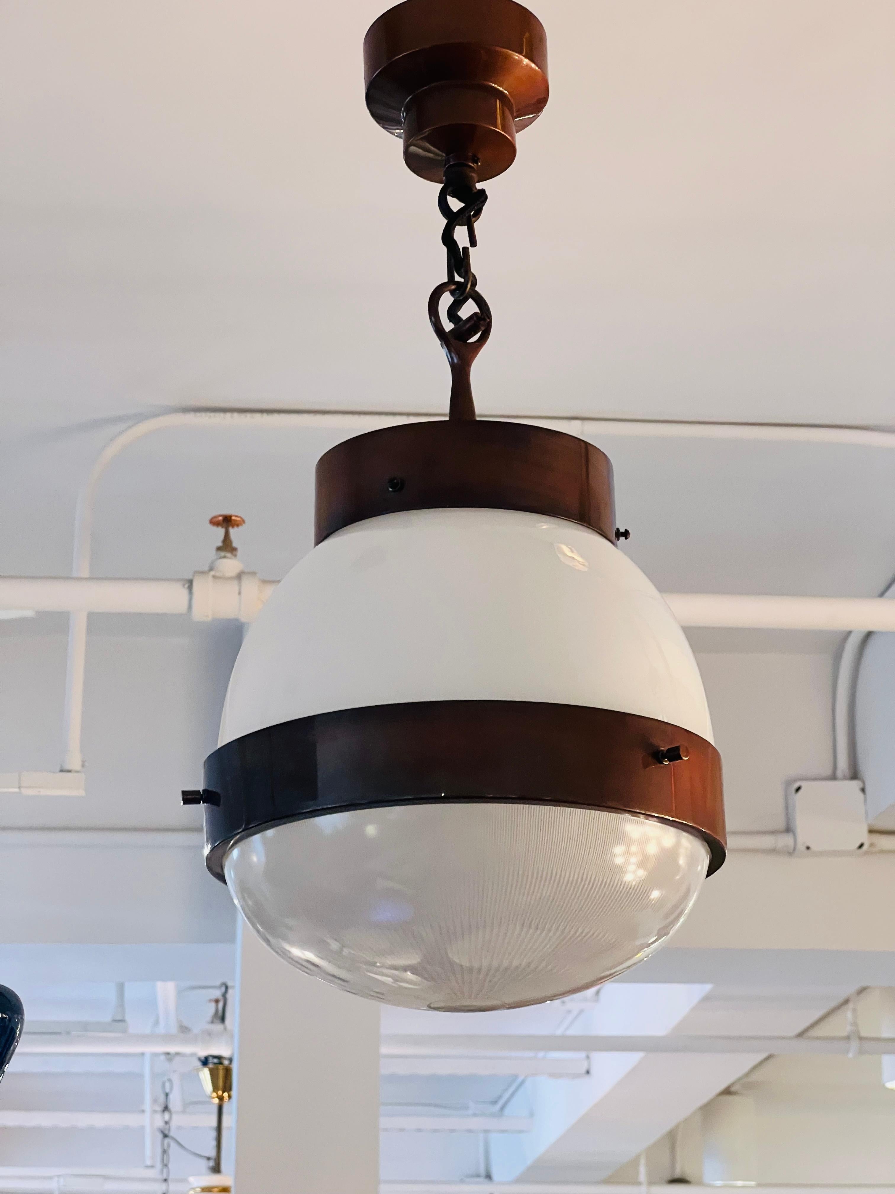 Sergio Mazza Artemide Italian 1960s Gamma Pendant Lamp Midcentury In Excellent Condition For Sale In New York, NY