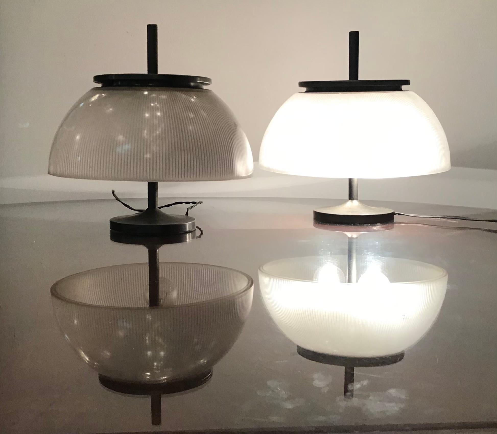 Autre Lampe de bureau double Sergio Mazza en métal et verre crème, 1960, Italie en vente