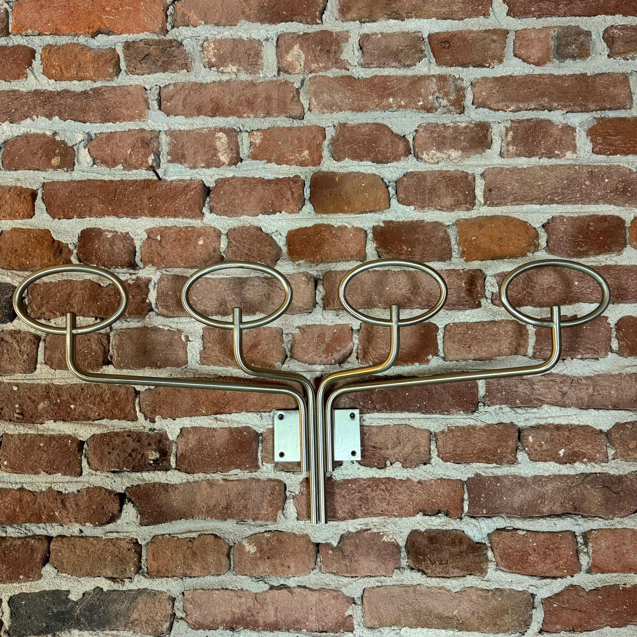 Sergio Mazza for Artemide, 'Clitoquattro' coat stand, Itay 1966 In condizioni ottime in vendita a Torino, IT