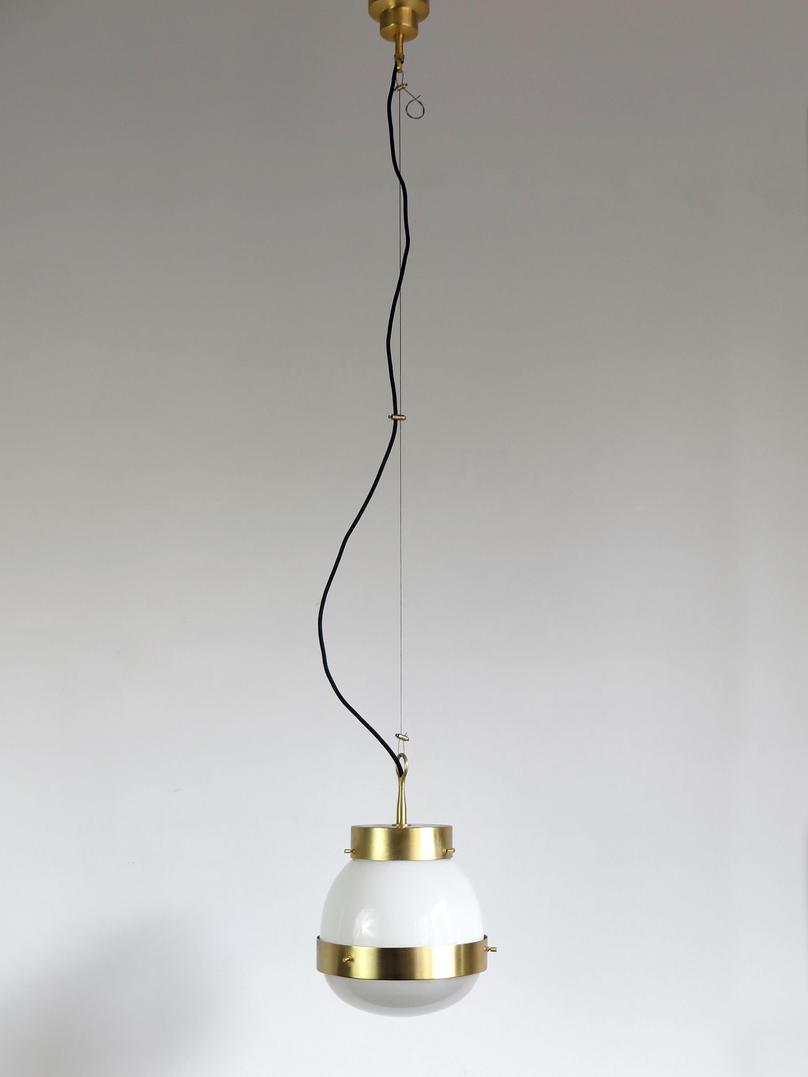 Sergio Mazza for Artemide Italian Brass Glass Pendant Lamp Model Delta, 1960s In Good Condition In Reggio Emilia, IT
