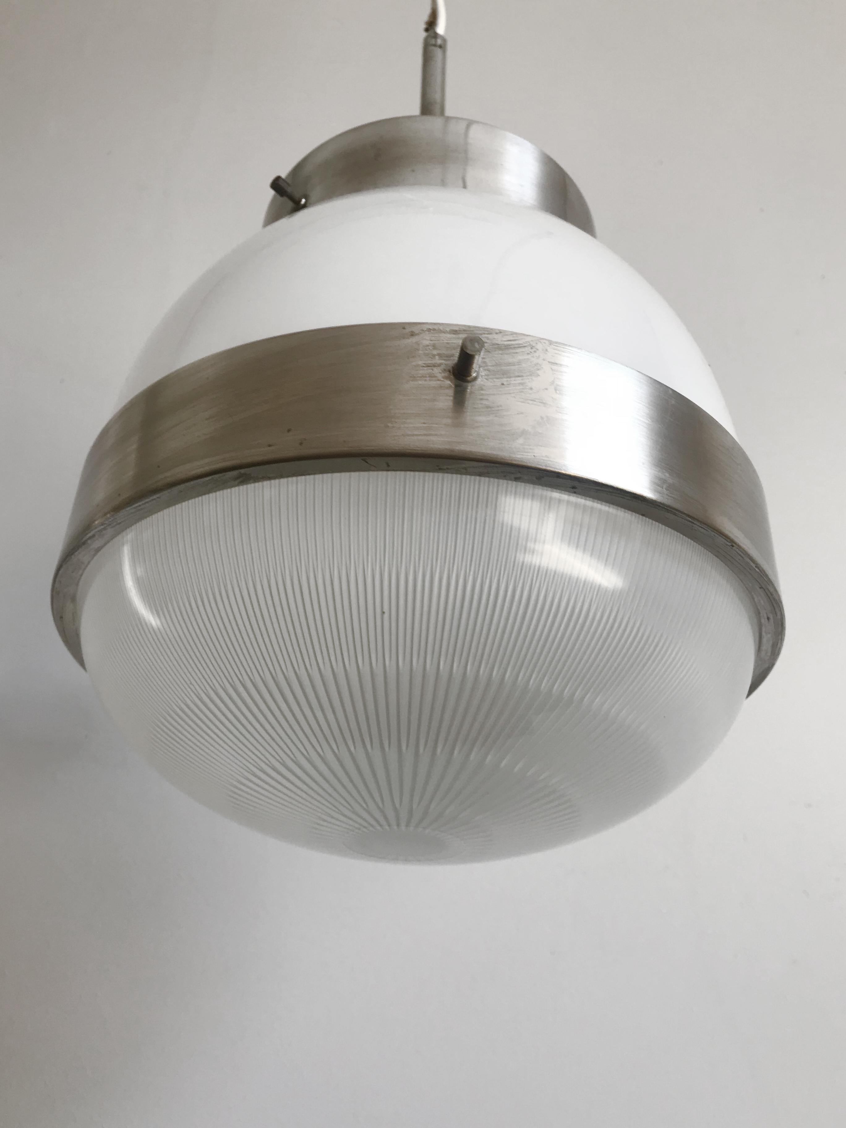 Sergio Mazza for Artemide Italian Glass Pendant Lamp, 1960s In Good Condition In Reggio Emilia, IT