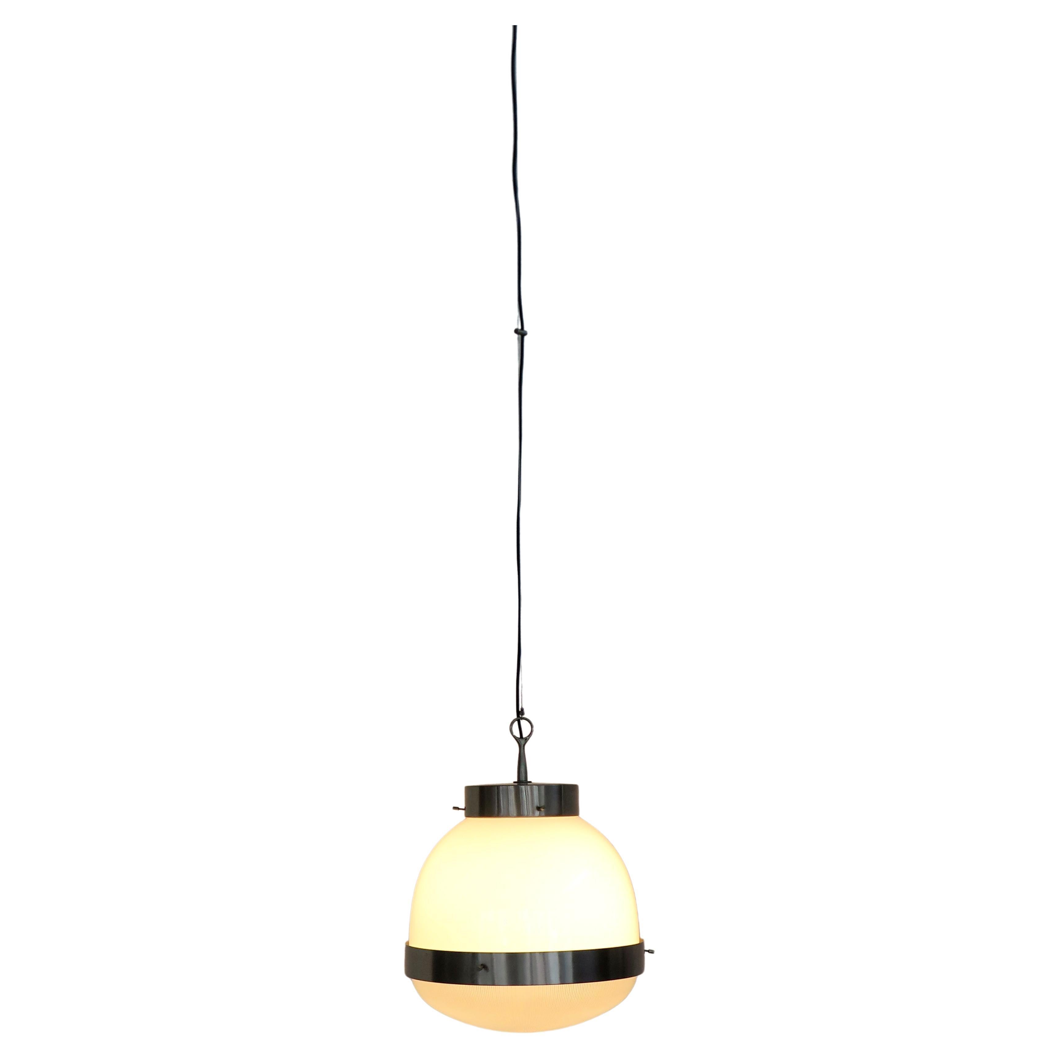 Sergio Mazza für Artemide Italienische Midcentury 'Delta' Pendelleuchte 1960er Jahre im Angebot