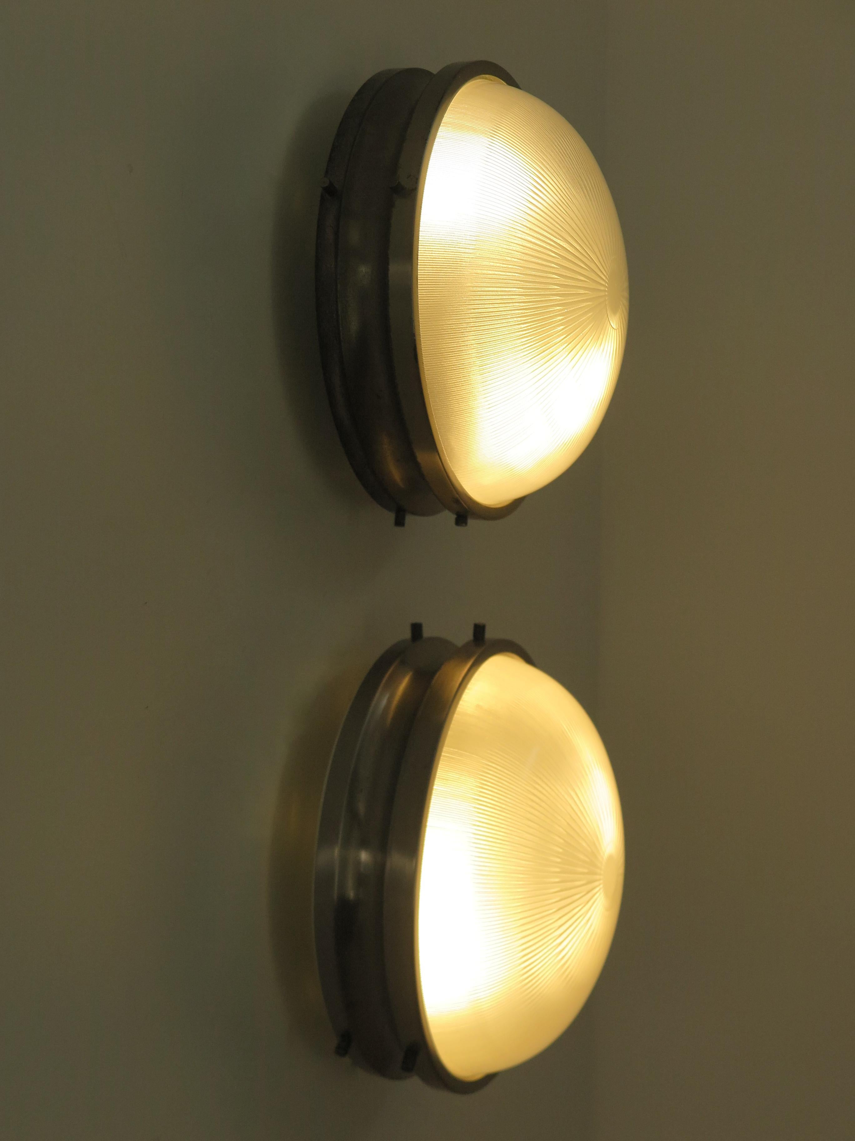 Italian Sergio Mazza for Artemide Midcentury Metal Glass Wall Lamps Sigma Model  1960s For Sale