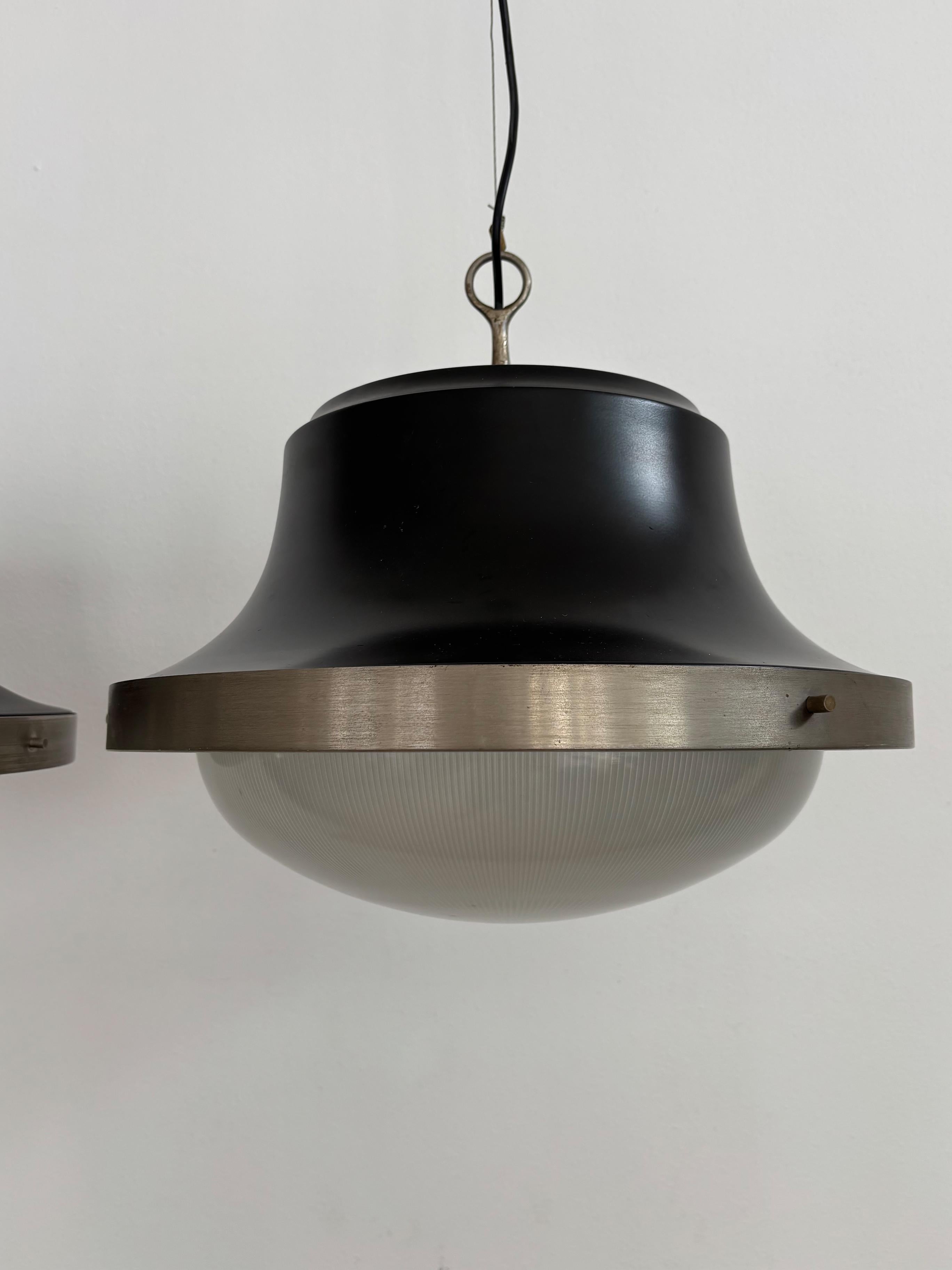 Sergio Mazza per Artemide Lampade a sospensione del Medioevo 