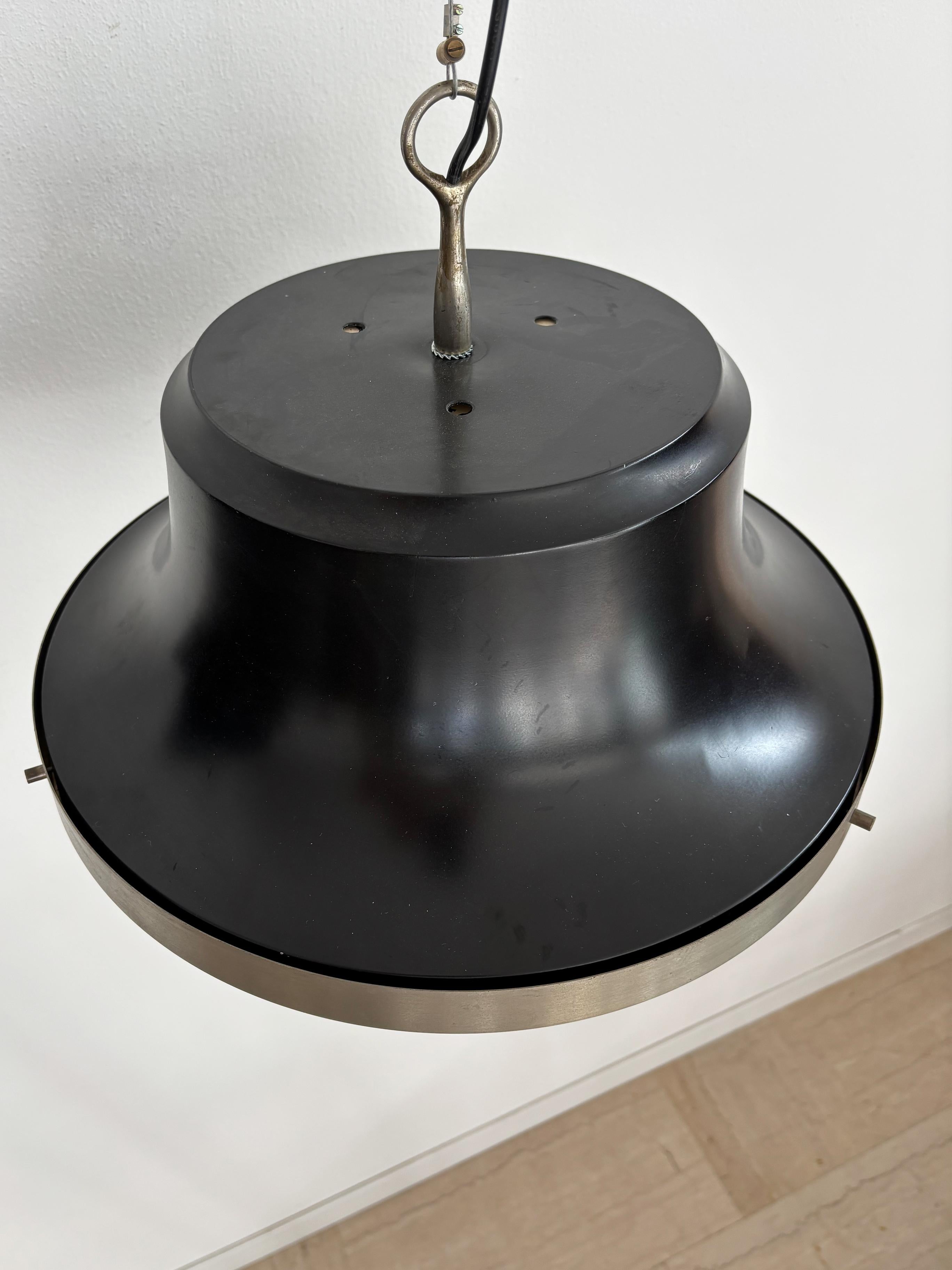 Metallo Sergio Mazza per Artemide Lampade a sospensione del Medioevo 