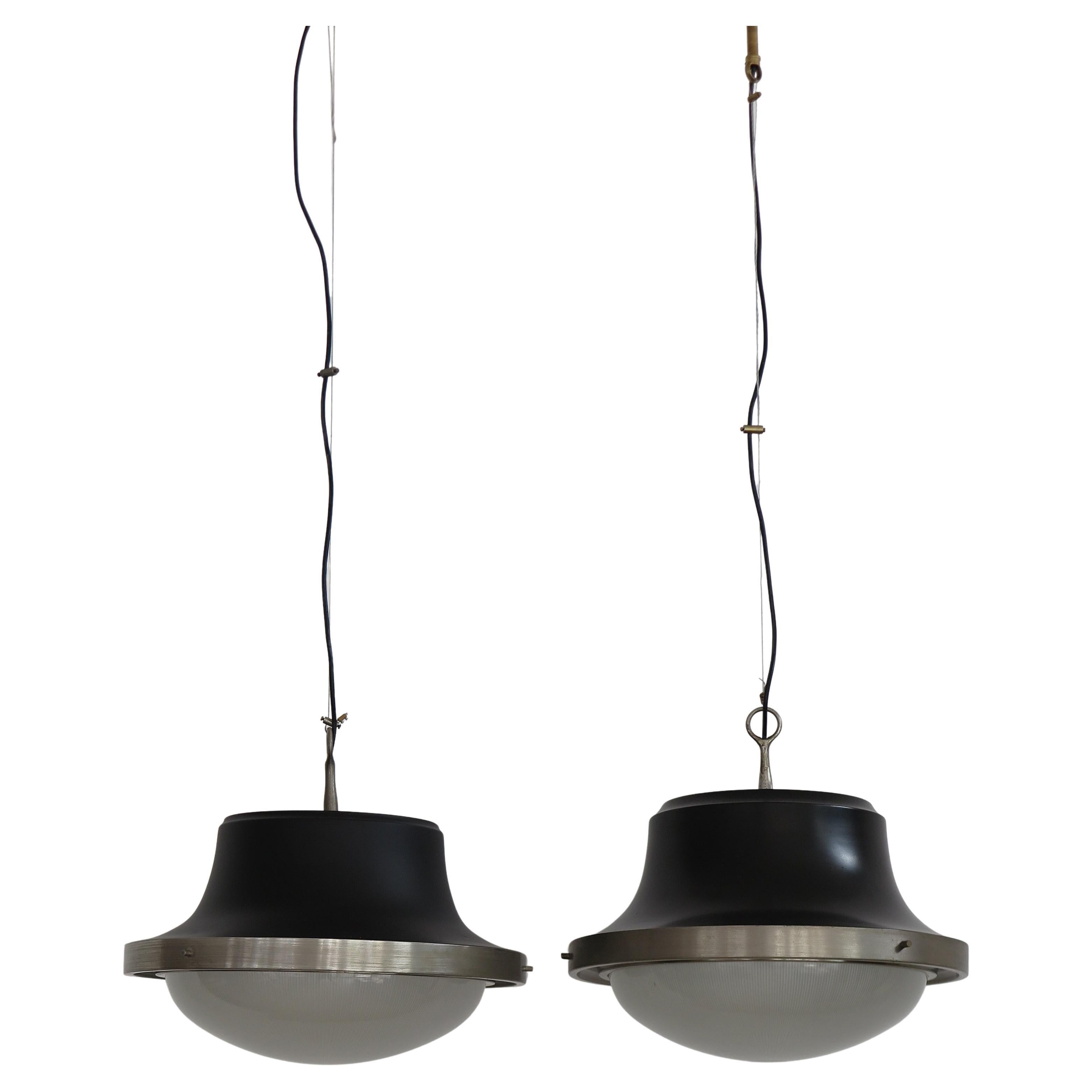 Sergio Mazza for Artemide Midcentury Suspensions Lampe "Tau" Model No Italy 1960s