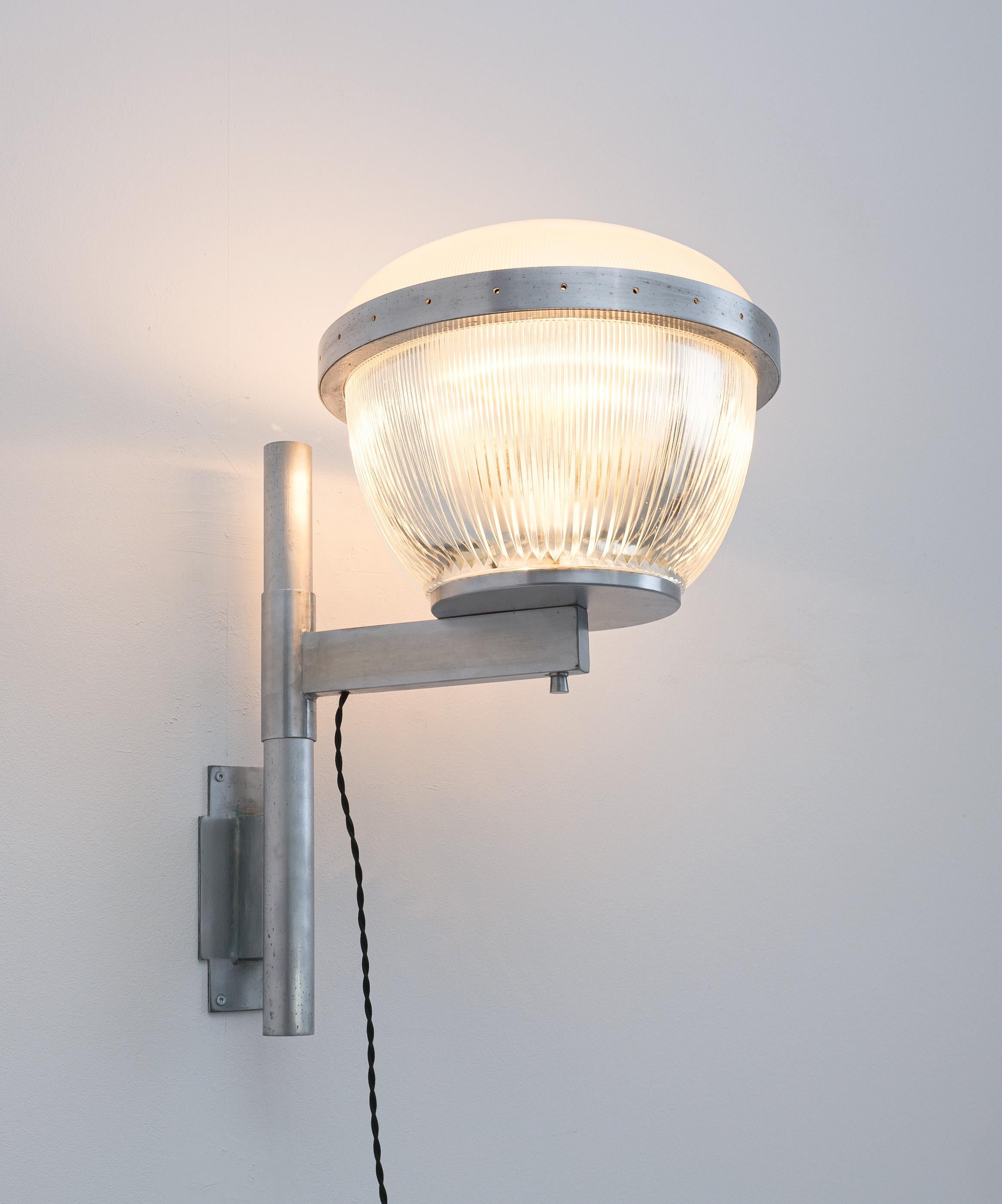 Mid-Century Modern Sergio Mazza Gamma Sconces Wall Lights Artemide 6 Pieces, Midcentury For Sale