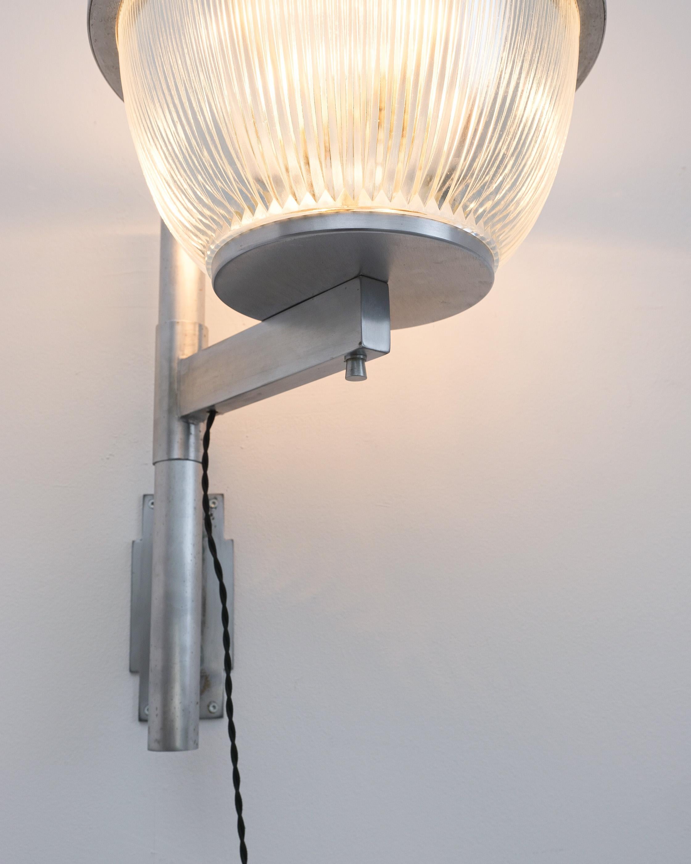 Sergio Mazza Gamma Sconces Wall Lights Artemide 6 Pieces, Midcentury In Good Condition For Sale In Vienna, AT